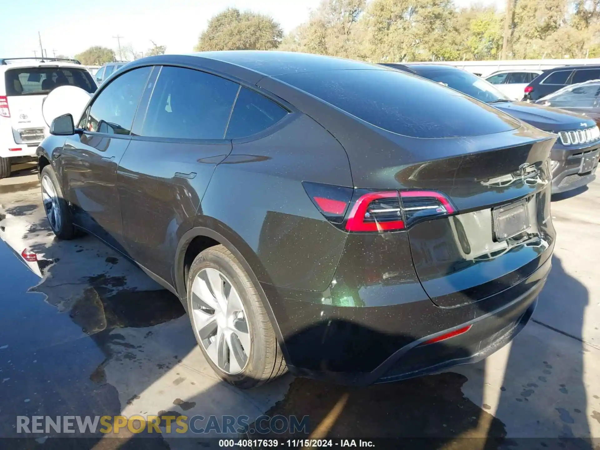3 Photograph of a damaged car 7SAYGAEE4PF797666 TESLA MODEL Y 2023