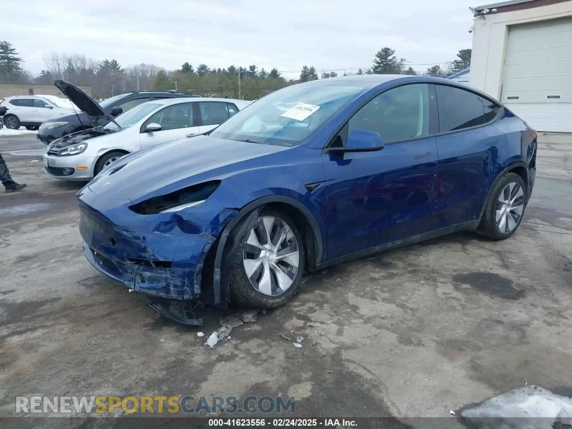 2 Photograph of a damaged car 7SAYGAEE4PF799790 TESLA MODEL Y 2023