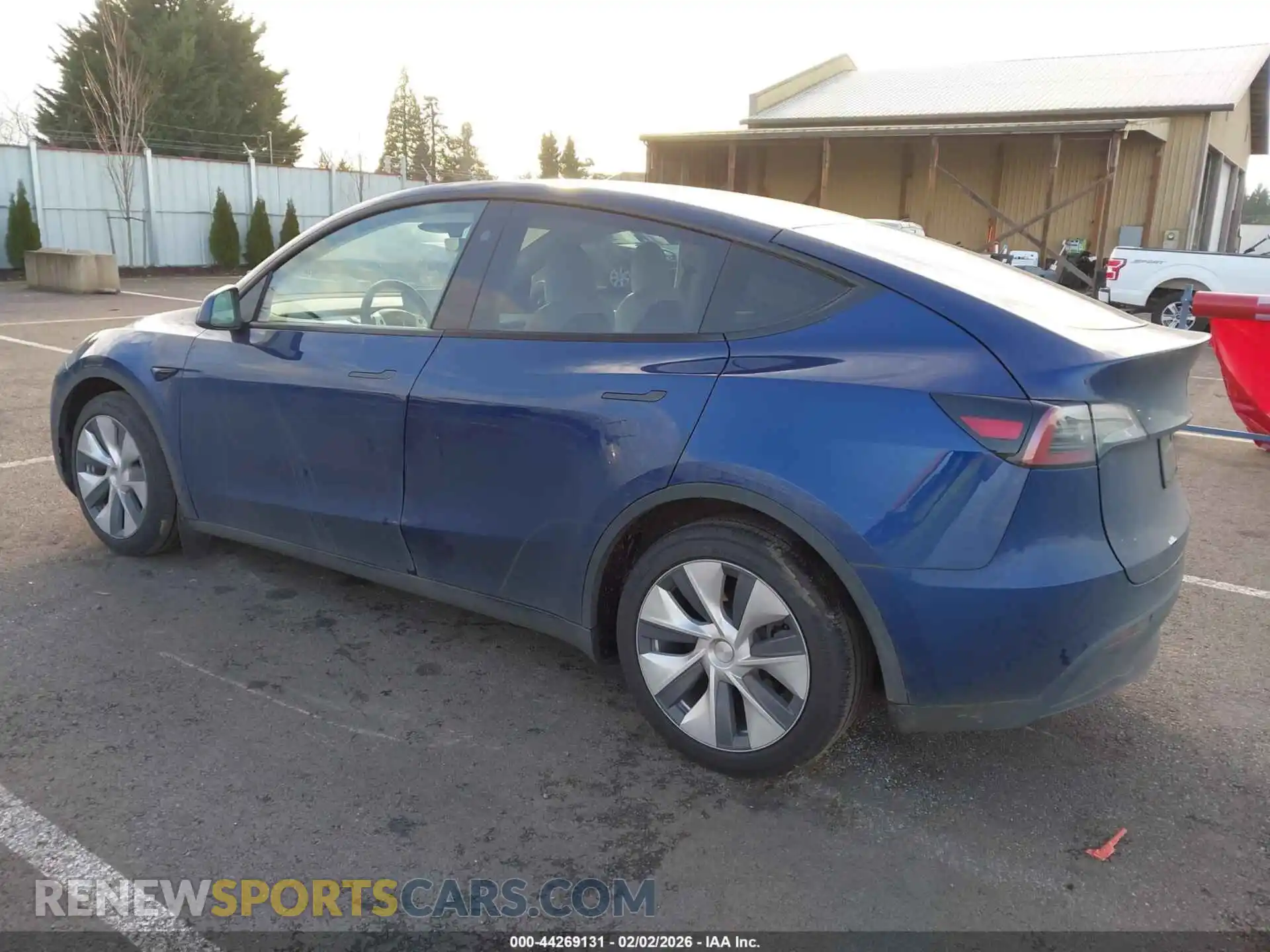 3 fotografías del automóvil dañado 7SAYGAEE4PF871555 TESLA MODEL Y 2023