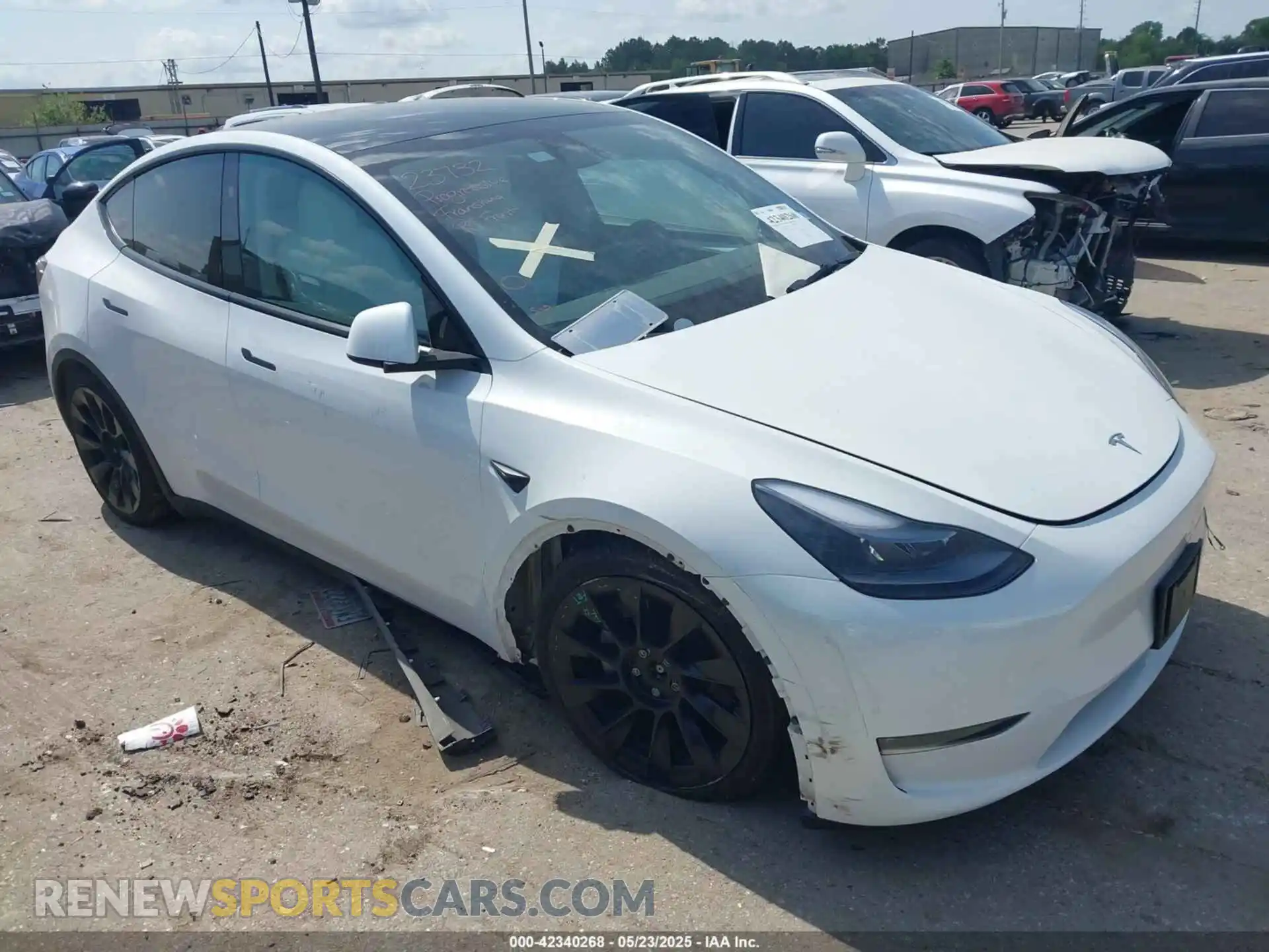 1 Photograph of a damaged car 7SAYGAEE4PF885925 TESLA MODEL Y 2023