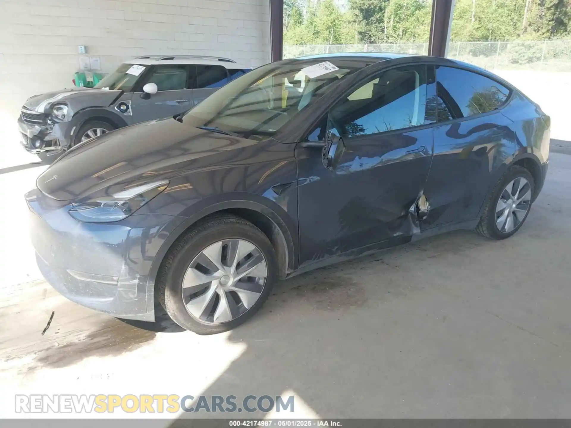 2 Фотография поврежденного автомобиля 7SAYGAEE4PF906577 TESLA MODEL Y 2023