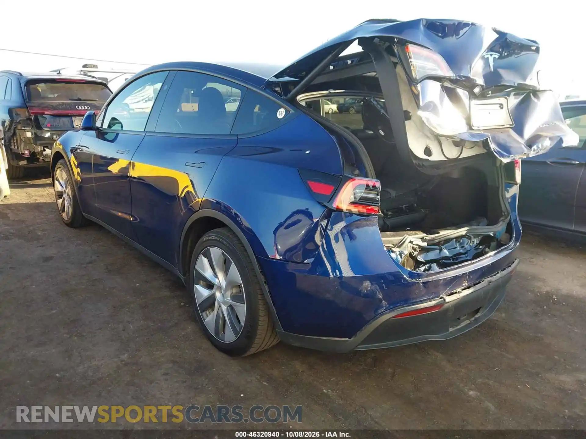 3 Photograph of a damaged car 7SAYGAEE5PF832182 TESLA MODEL Y 2023
