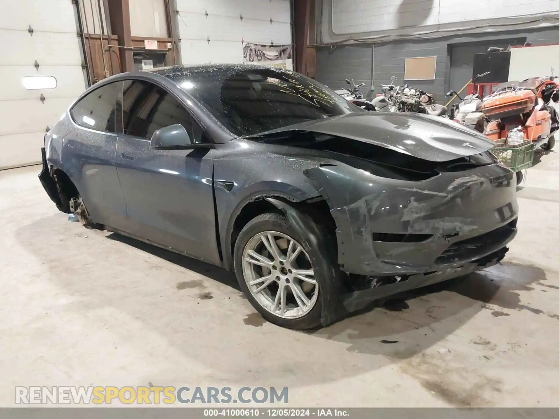 1 Photograph of a damaged car 7SAYGAEE5PF832344 TESLA MODEL Y 2023