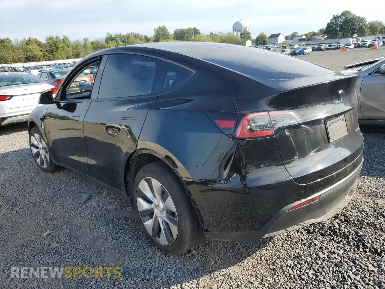 2 Photograph of a damaged car 7SAYGAEE5PF930399 TESLA MODEL Y 2023