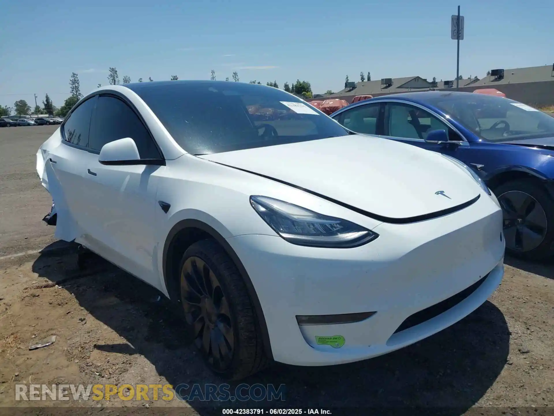 1 Photograph of a damaged car 7SAYGAEE6PF610721 TESLA MODEL Y 2023