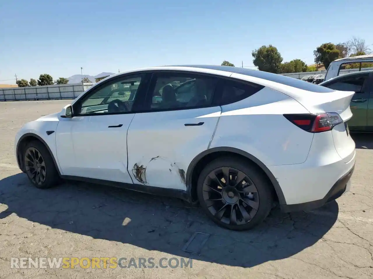 2 Photograph of a damaged car 7SAYGAEE6PF777113 TESLA MODEL Y 2023