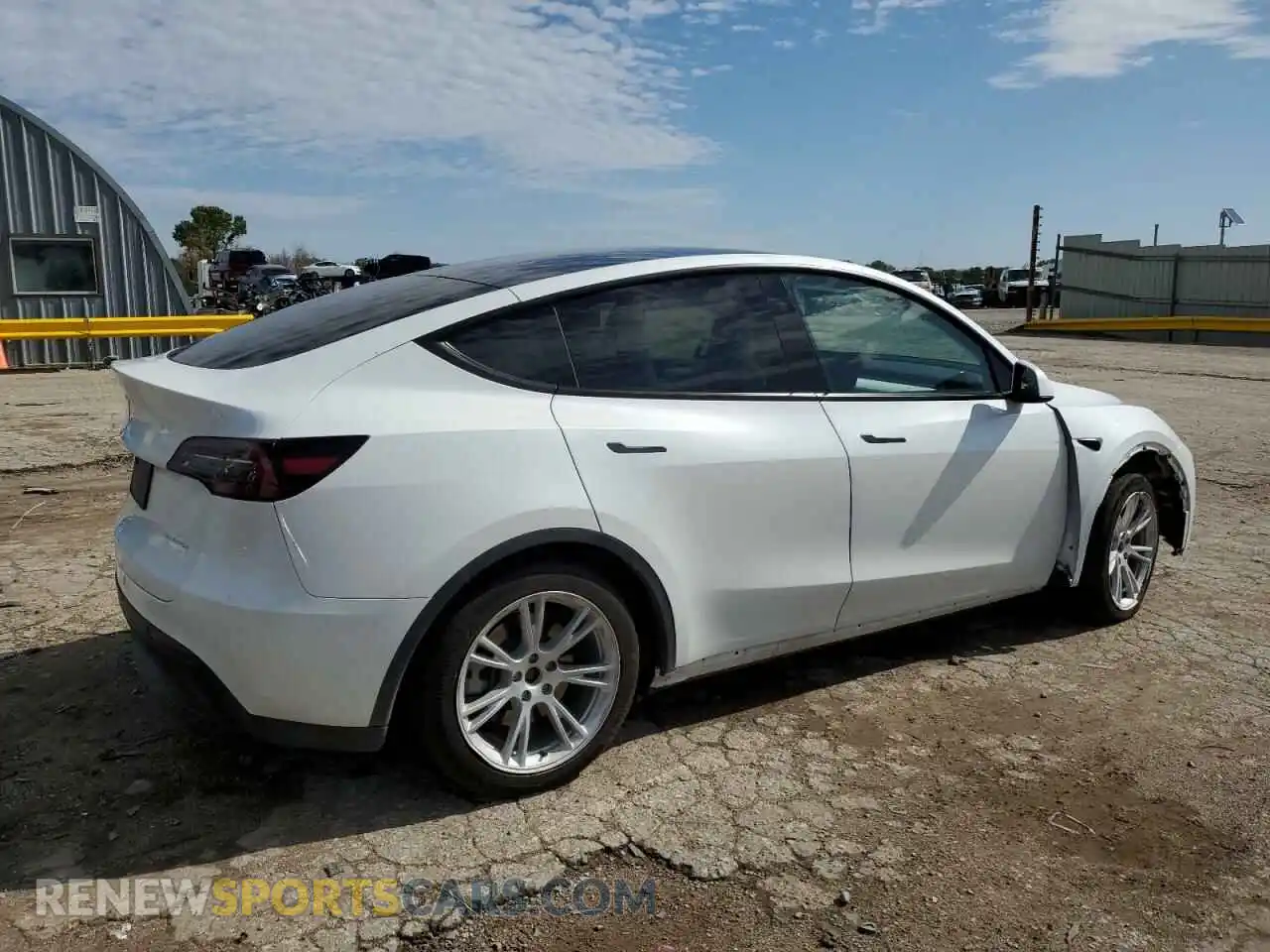 3 Photograph of a damaged car 7SAYGAEE6PF795434 TESLA MODEL Y 2023