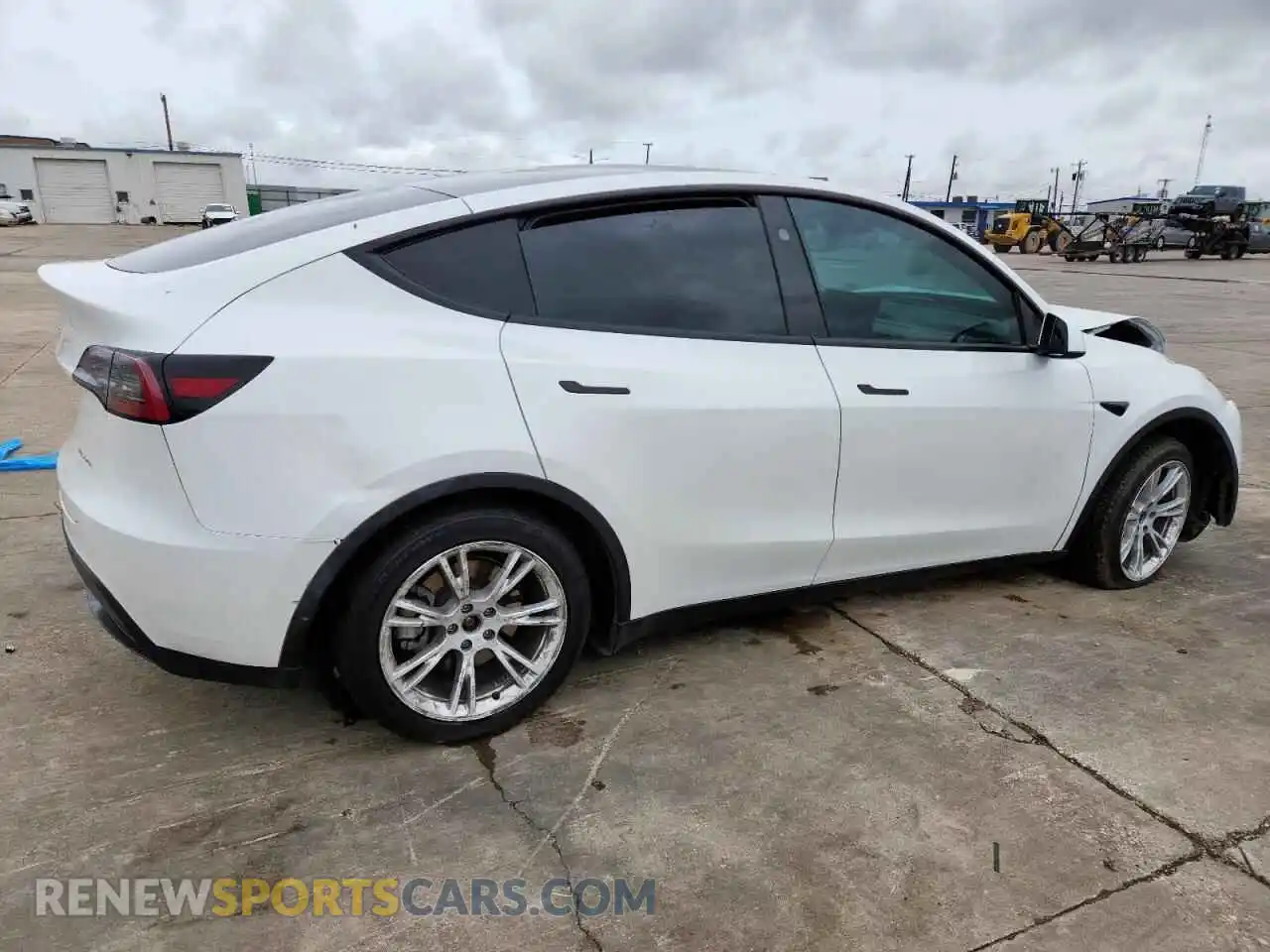 3 Photograph of a damaged car 7SAYGAEE6PF802463 TESLA MODEL Y 2023