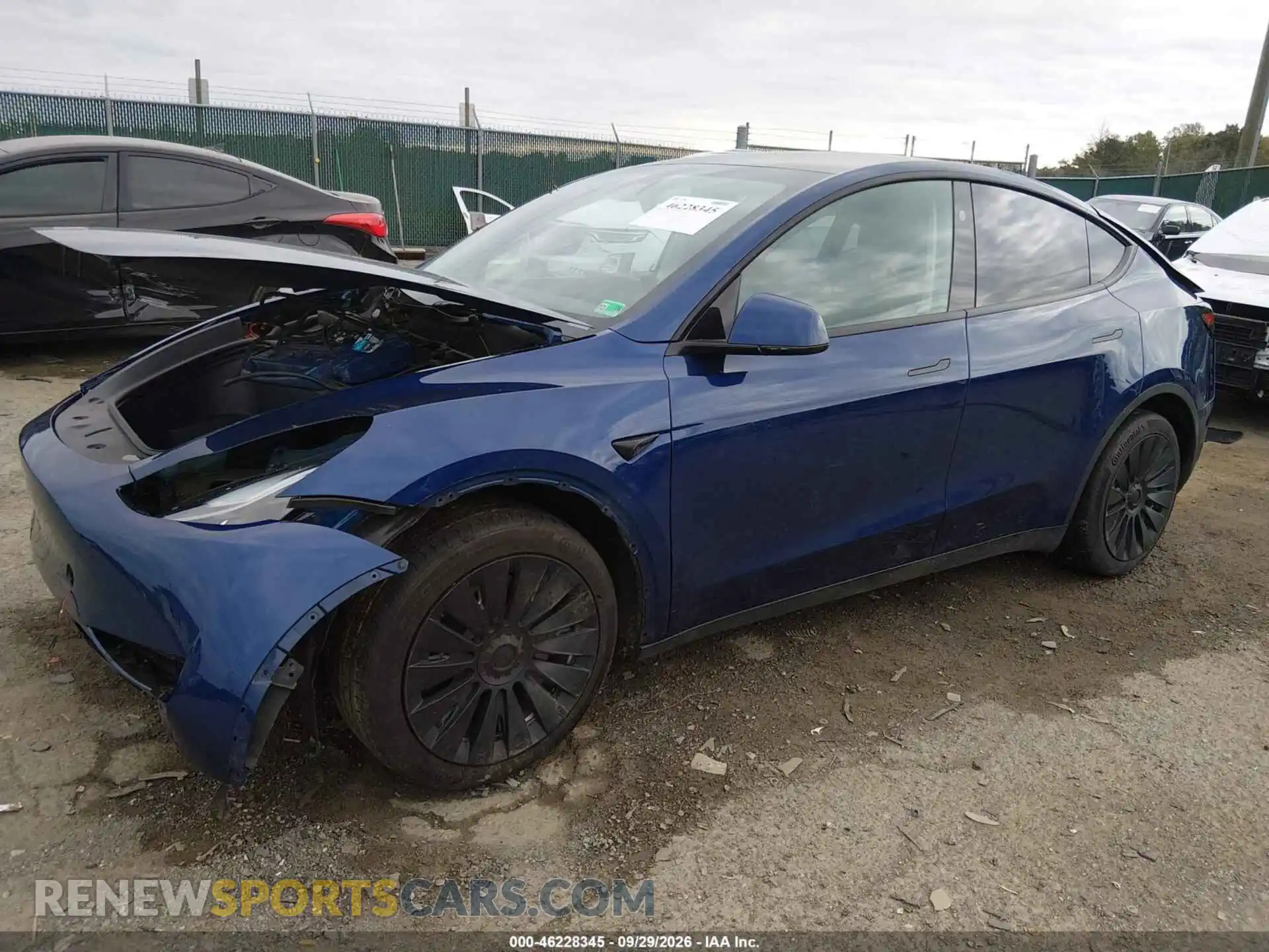 2 fotografías del automóvil dañado 7SAYGAEE6PF834801 TESLA MODEL Y 2023