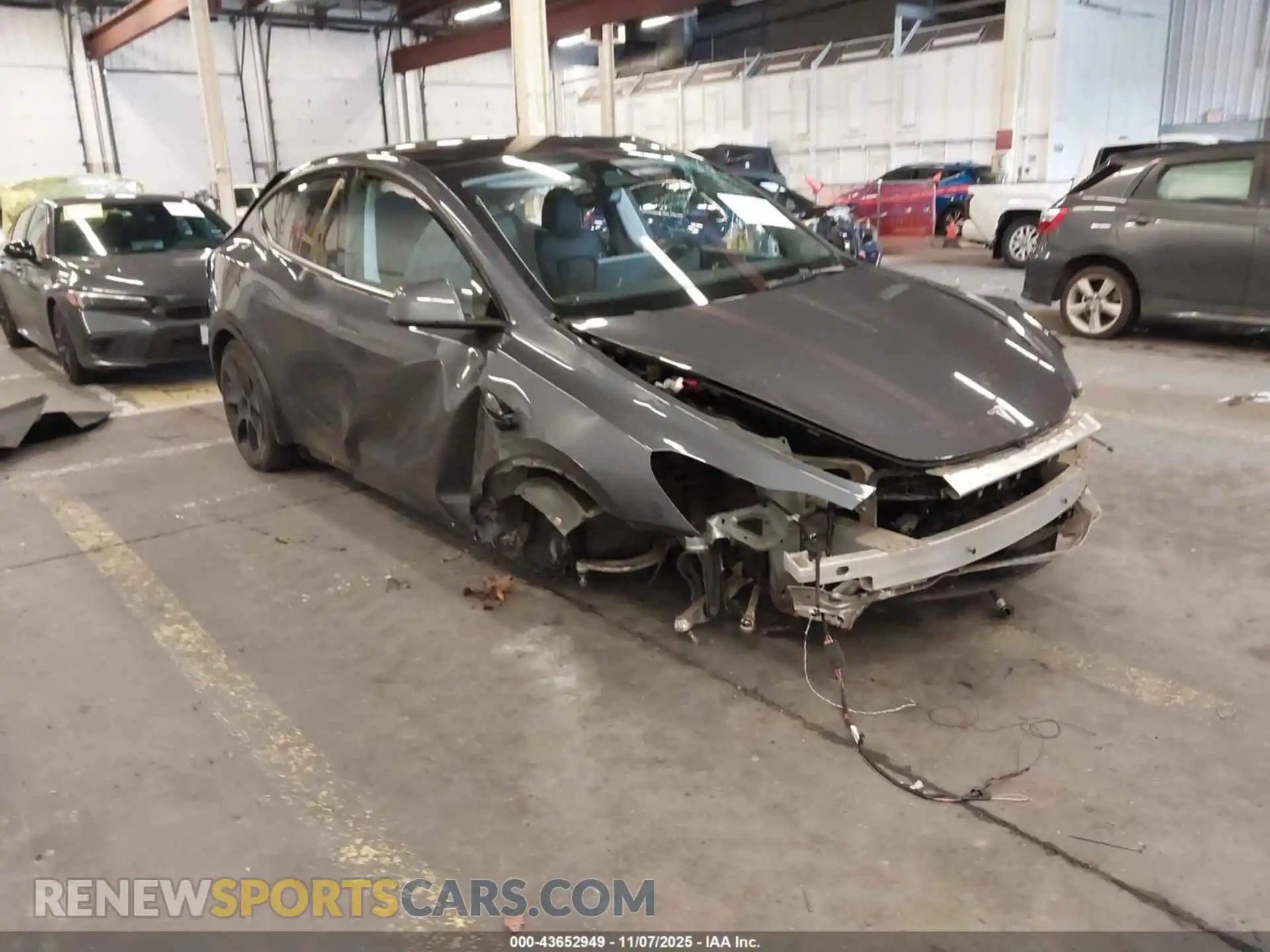 1 Photograph of a damaged car 7SAYGAEE6PF882606 TESLA MODEL Y 2023