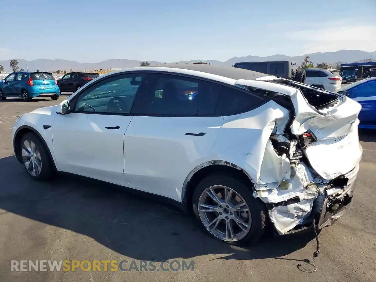 2 Photograph of a damaged car 7SAYGAEE7PF624613 TESLA MODEL Y 2023