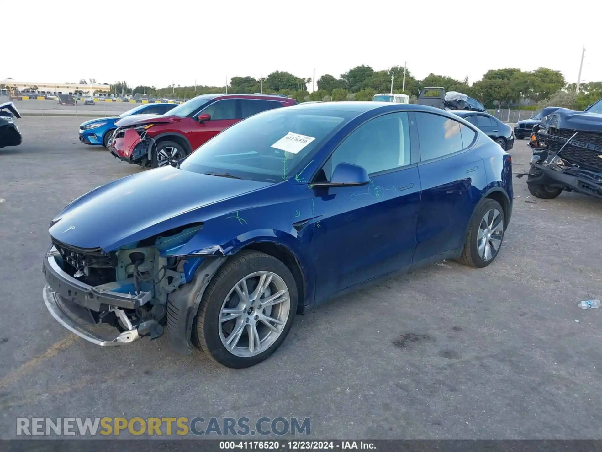 2 Photograph of a damaged car 7SAYGAEE7PF703120 TESLA MODEL Y 2023