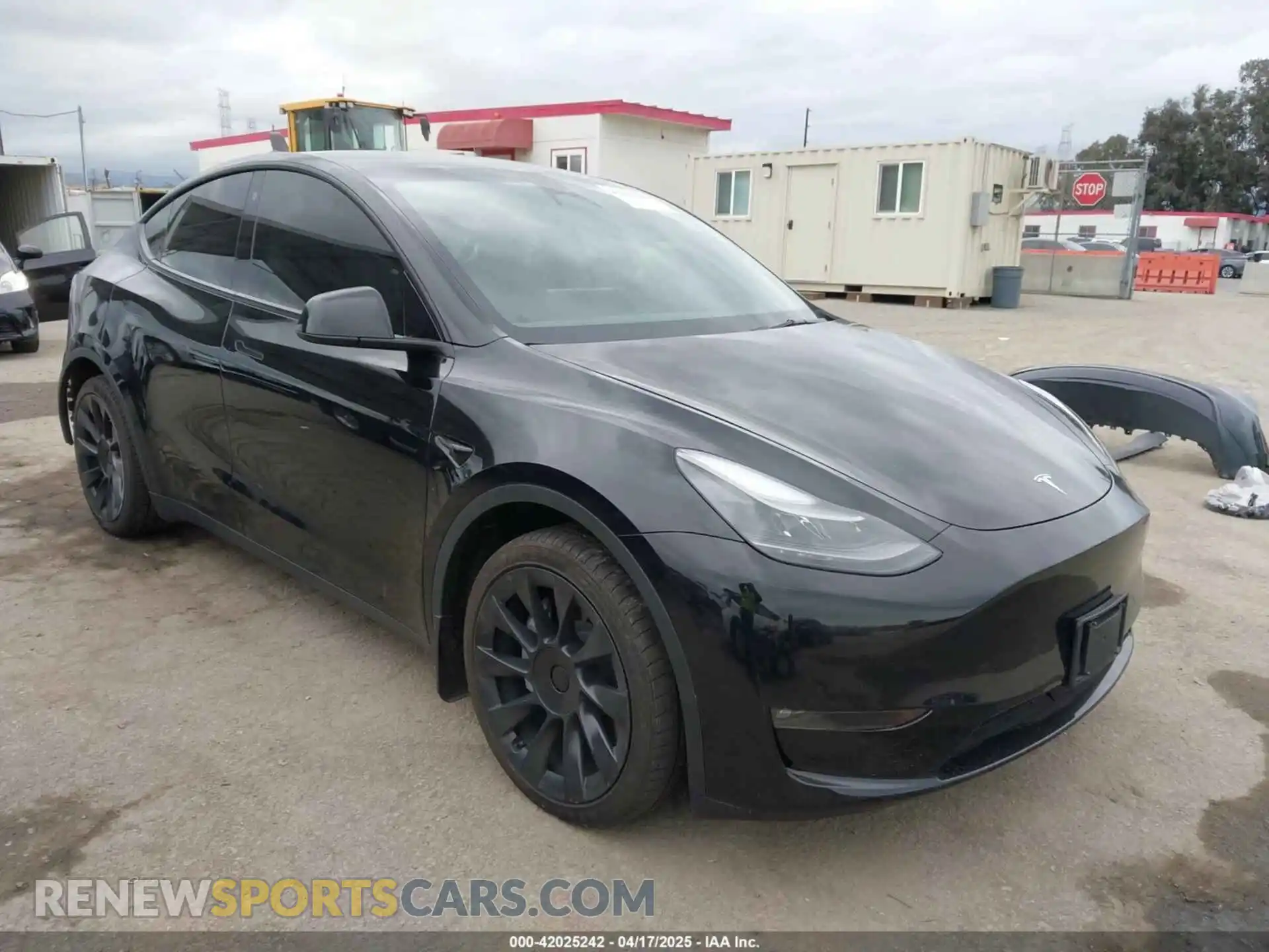 1 fotografías del automóvil dañado 7SAYGAEE7PF741916 TESLA MODEL Y 2023