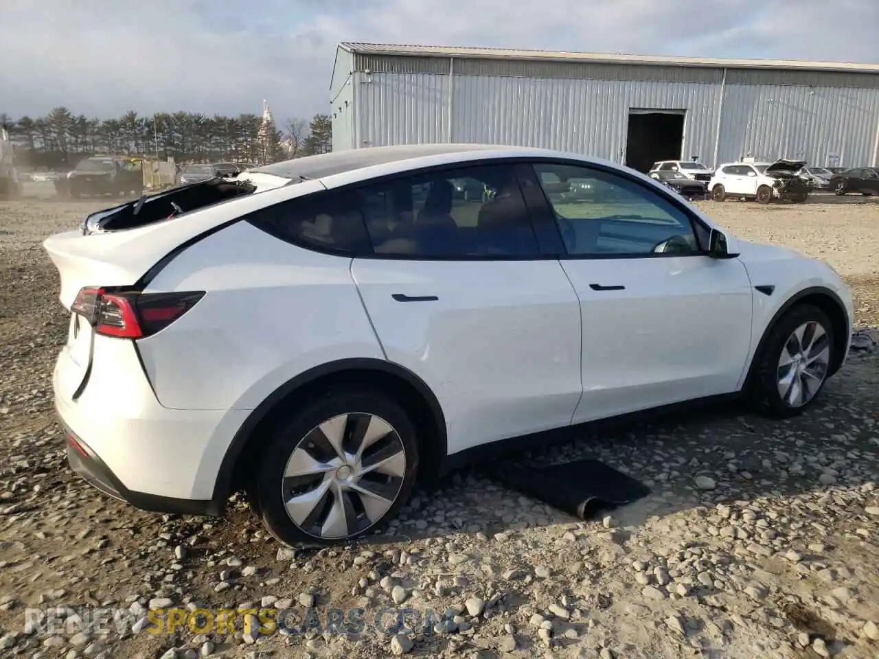 3 Photograph of a damaged car 7SAYGAEE7PF749059 TESLA MODEL Y 2023