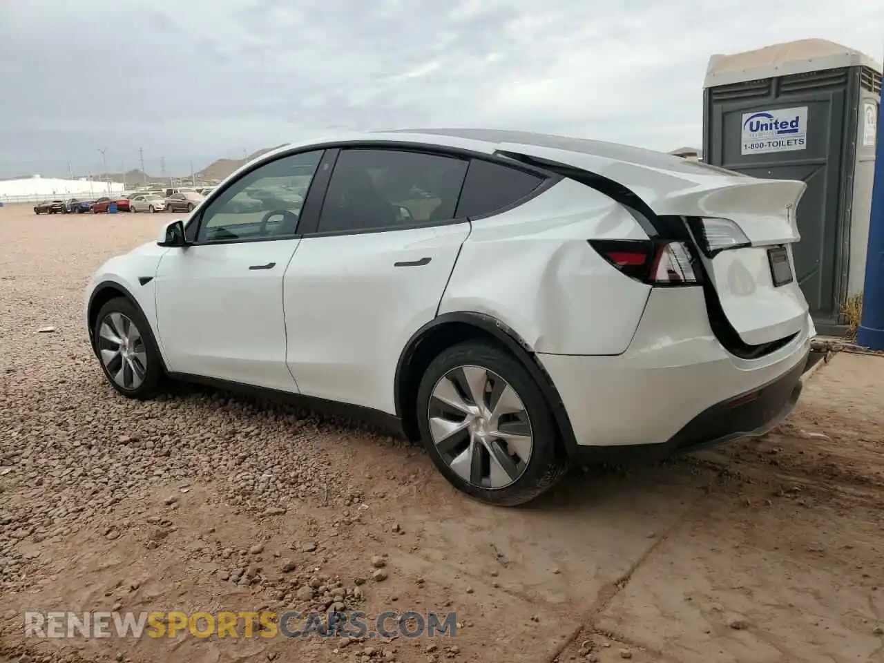 2 Photograph of a damaged car 7SAYGAEE8PF615709 TESLA MODEL Y 2023
