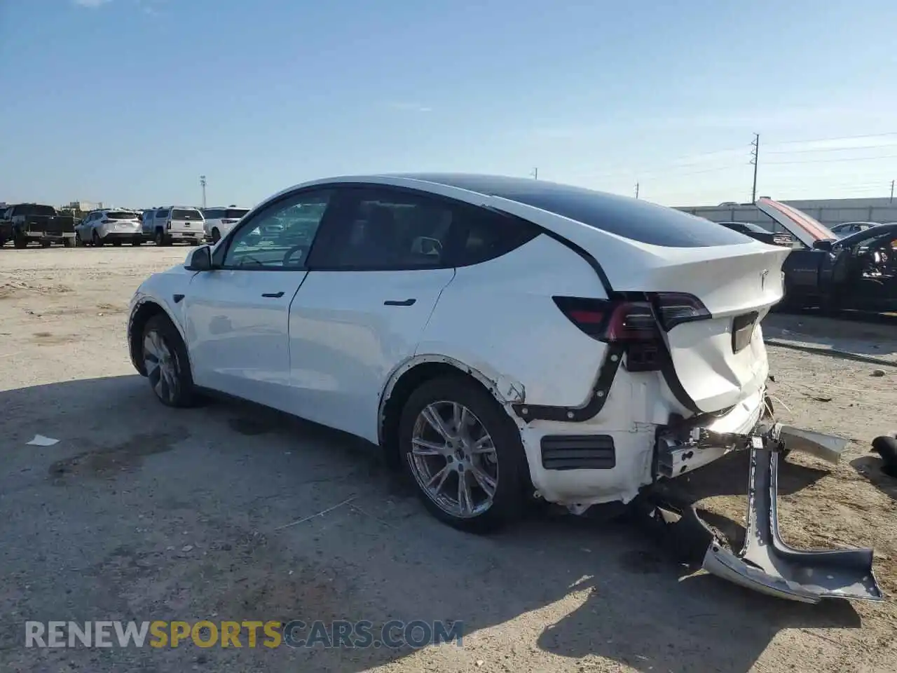 2 Photograph of a damaged car 7SAYGAEE8PF660164 TESLA MODEL Y 2023