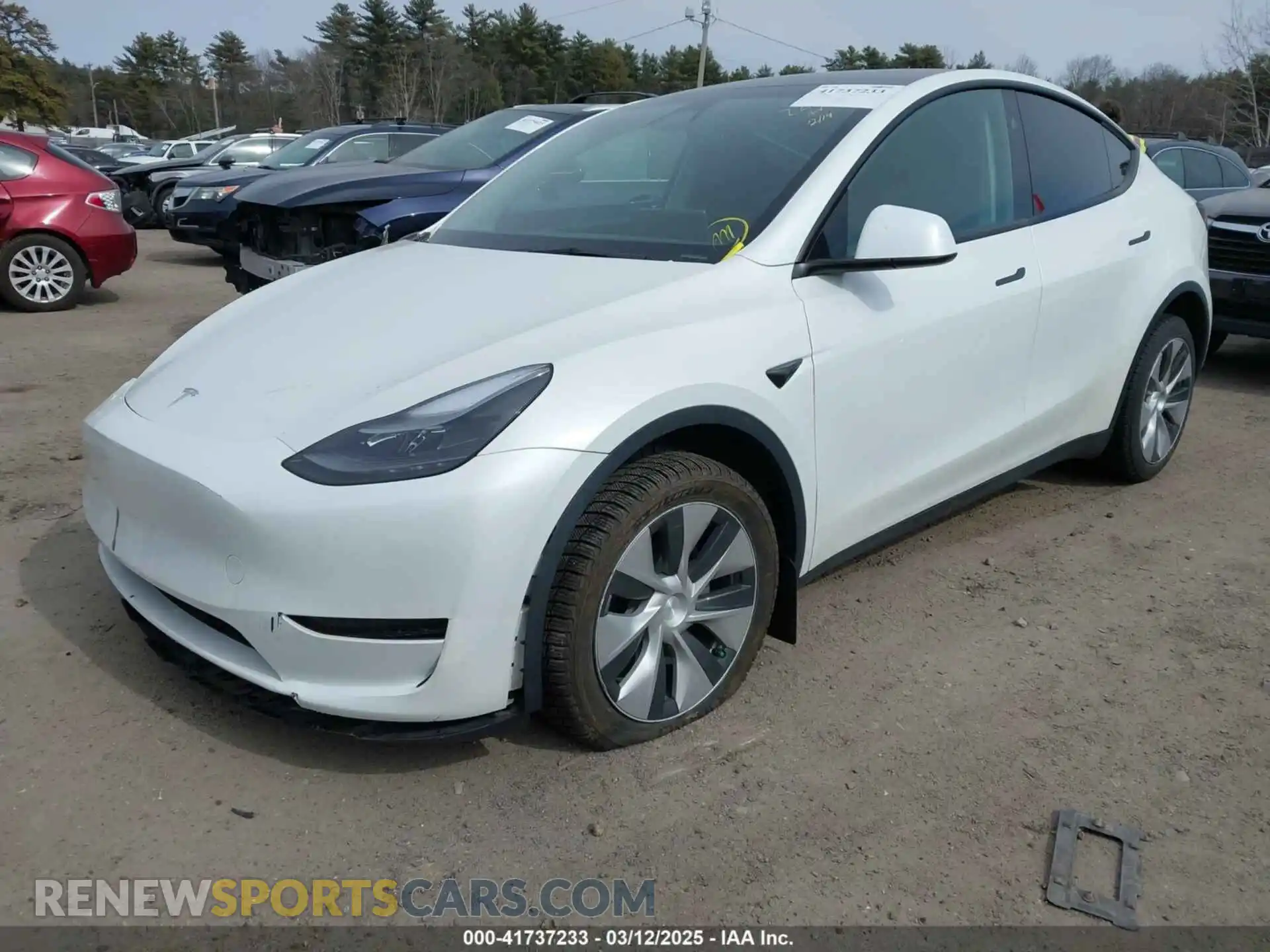 2 Photograph of a damaged car 7SAYGAEE8PF792969 TESLA MODEL Y 2023