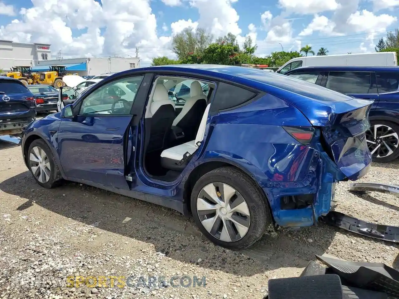 2 Photograph of a damaged car 7SAYGAEE8PF801427 TESLA MODEL Y 2023