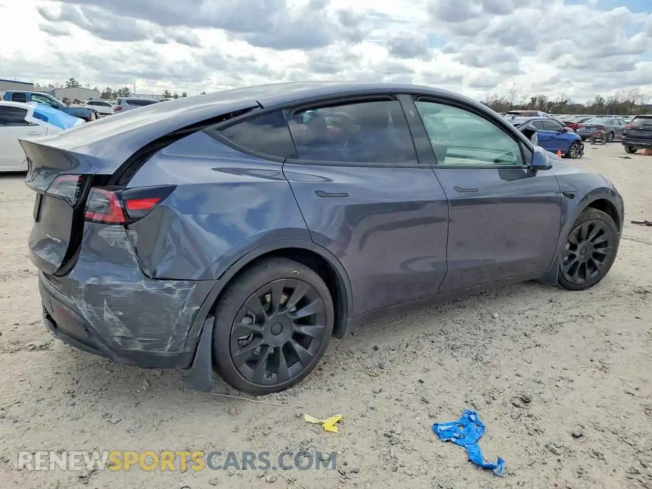 3 Photograph of a damaged car 7SAYGAEE8PF829440 TESLA MODEL Y 2023