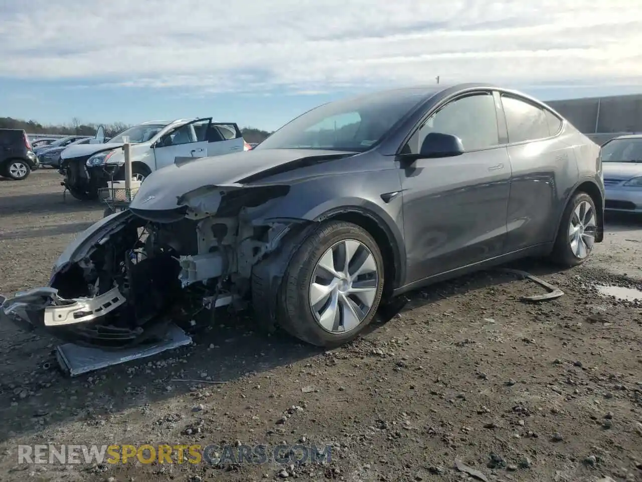1 Photograph of a damaged car 7SAYGAEE8PF902046 TESLA MODEL Y 2023