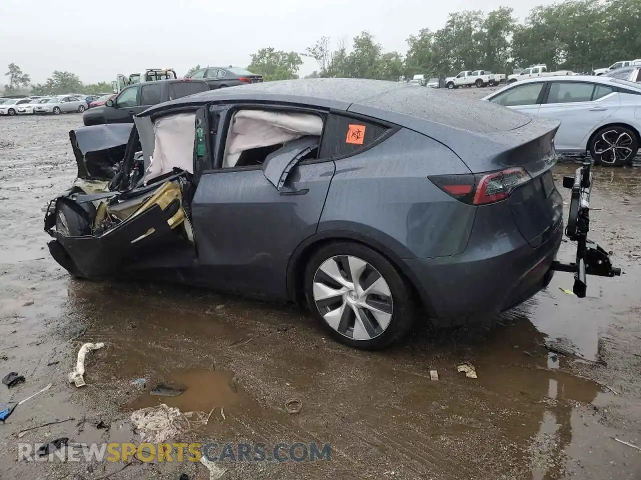 2 Фотография поврежденного автомобиля 7SAYGAEE9PF750276 TESLA MODEL Y 2023