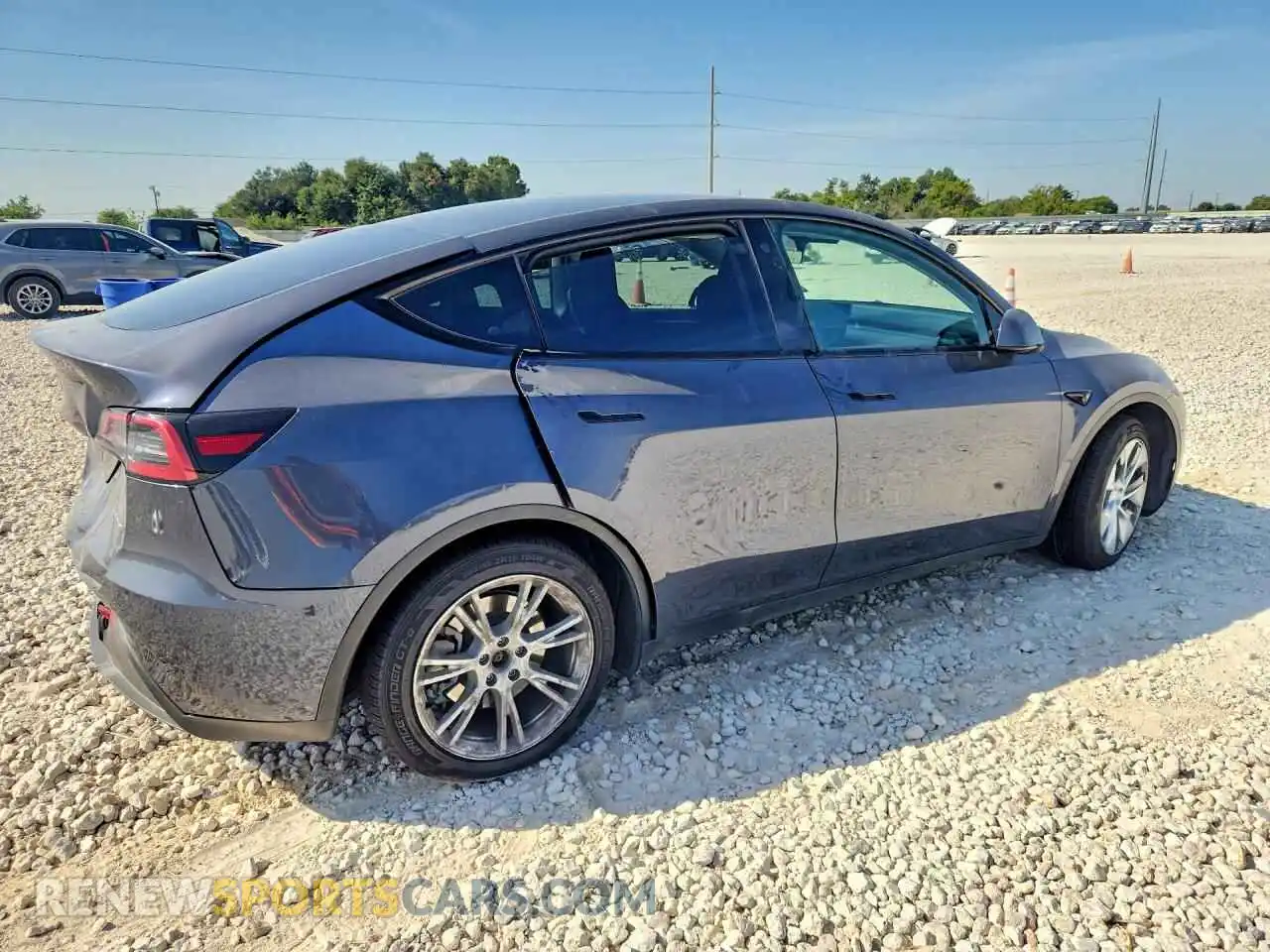 3 Photograph of a damaged car 7SAYGAEE9PF769961 TESLA MODEL Y 2023