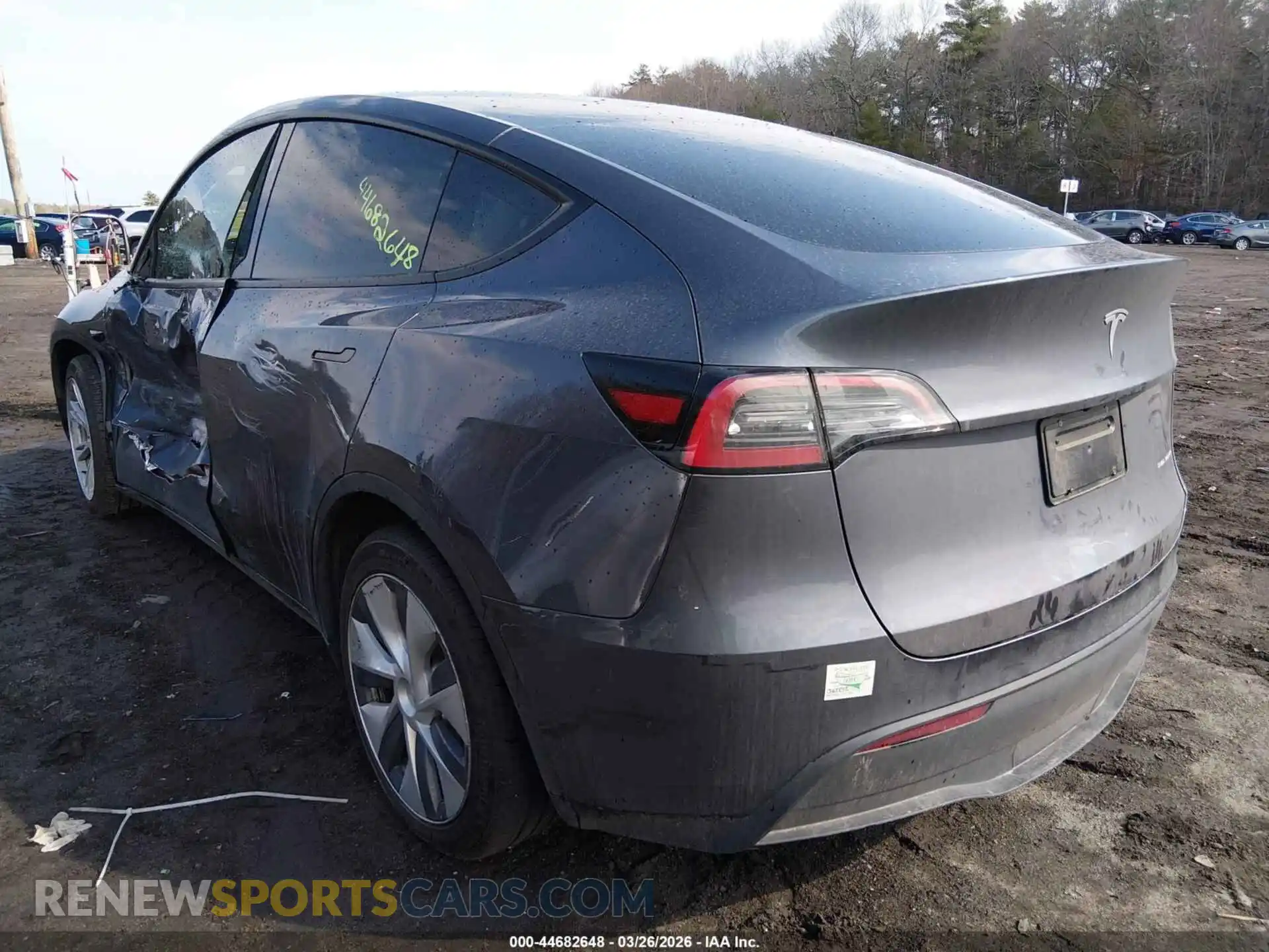 3 Photograph of a damaged car 7SAYGAEE9PF844481 TESLA MODEL Y 2023
