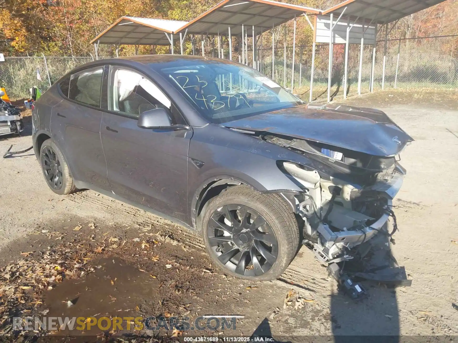 1 Photograph of a damaged car 7SAYGAEE9PF948825 TESLA MODEL Y 2023