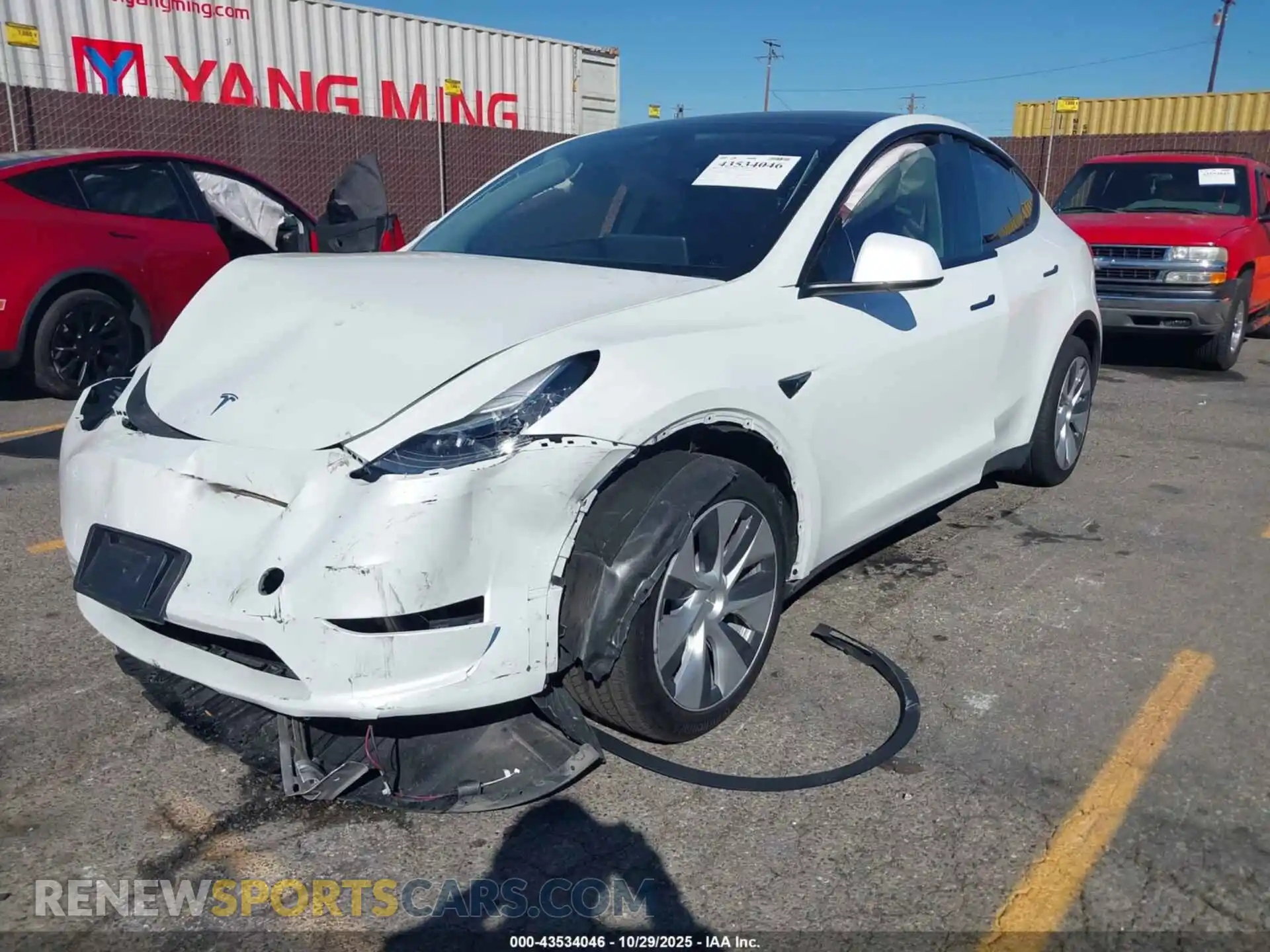 2 Photograph of a damaged car 7SAYGAEEXPF591848 TESLA MODEL Y 2023