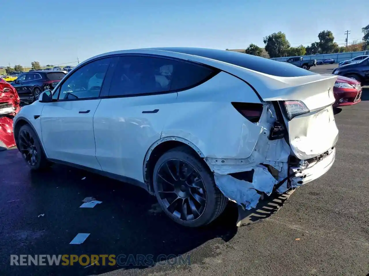 2 Photograph of a damaged car 7SAYGAEEXPF622838 TESLA MODEL Y 2023