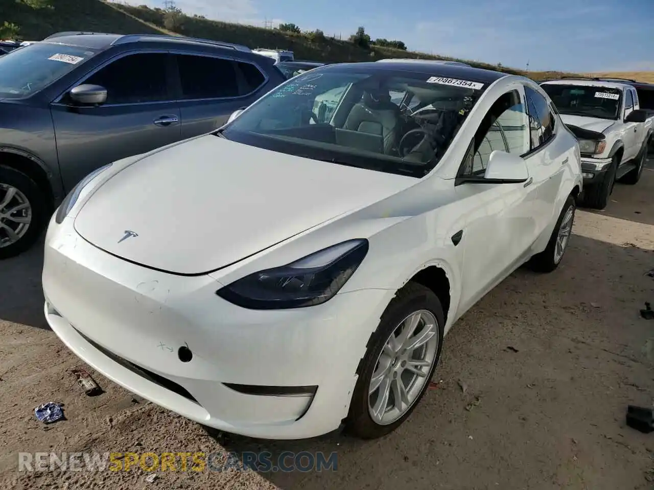 1 Photograph of a damaged car 7SAYGAEEXPF922668 TESLA MODEL Y 2023
