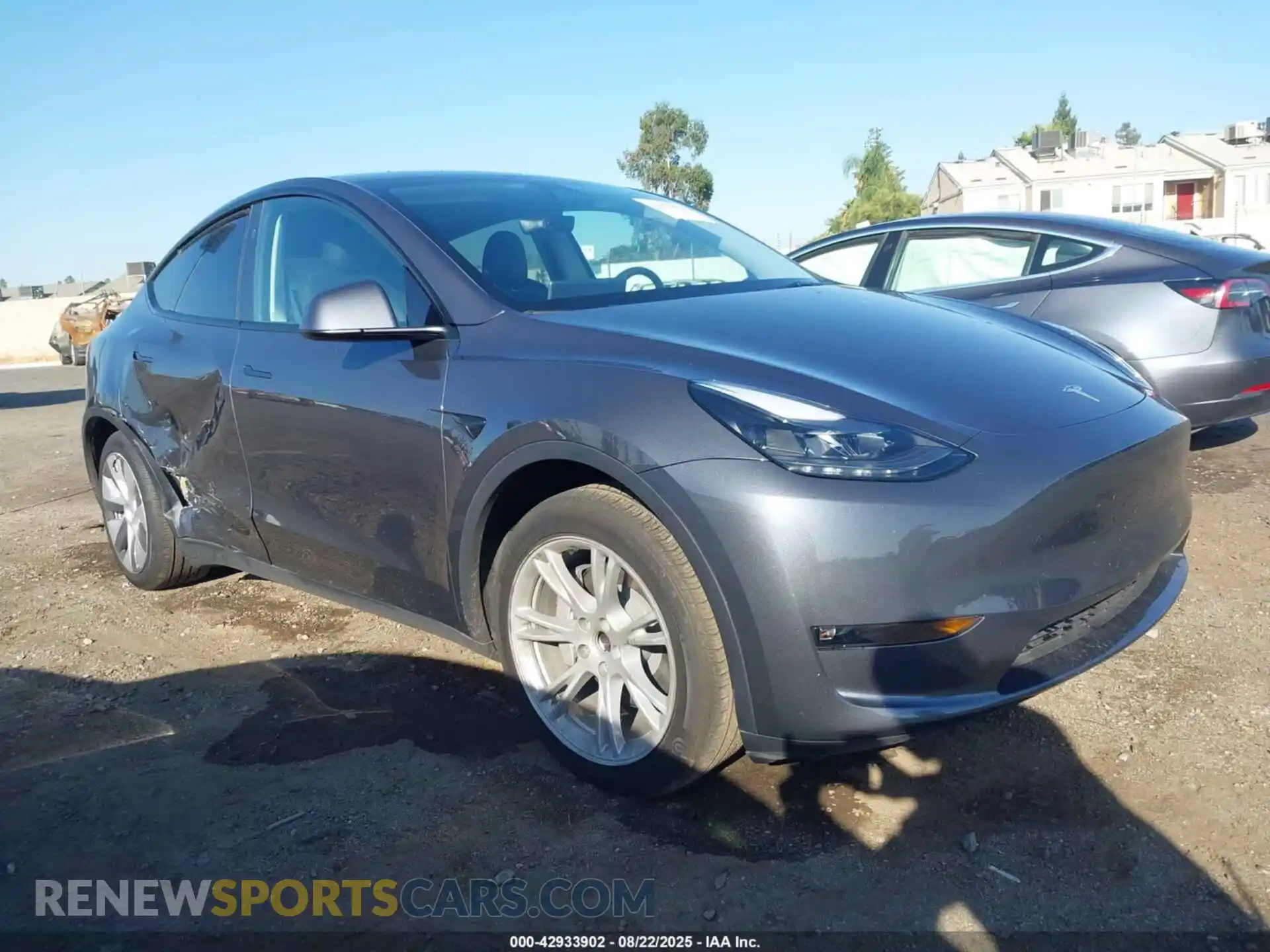 1 Photograph of a damaged car 7SAYGAEEXPF942046 TESLA MODEL Y 2023