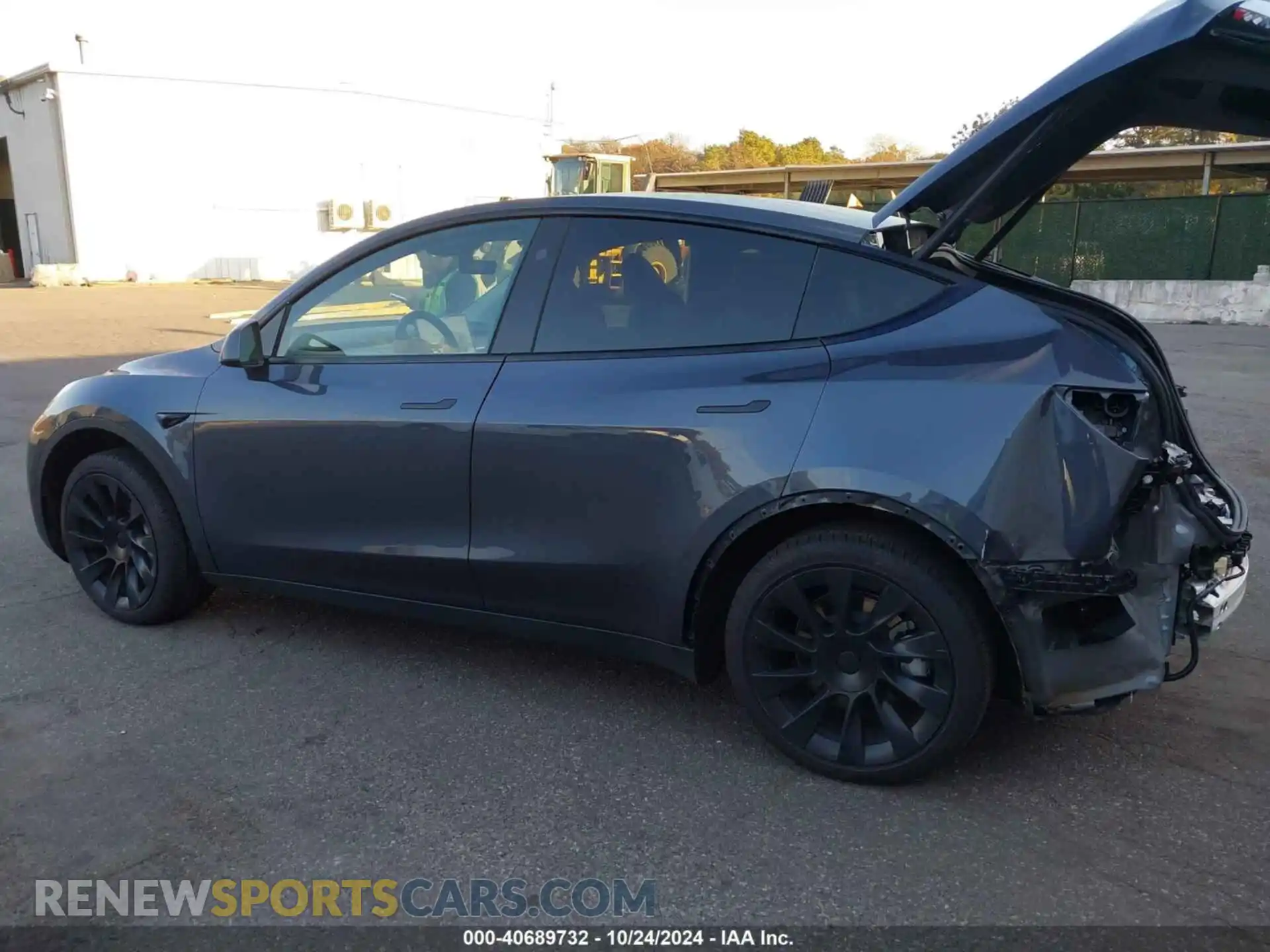 3 Photograph of a damaged car 7SAYGDED1PF961030 TESLA MODEL Y 2023
