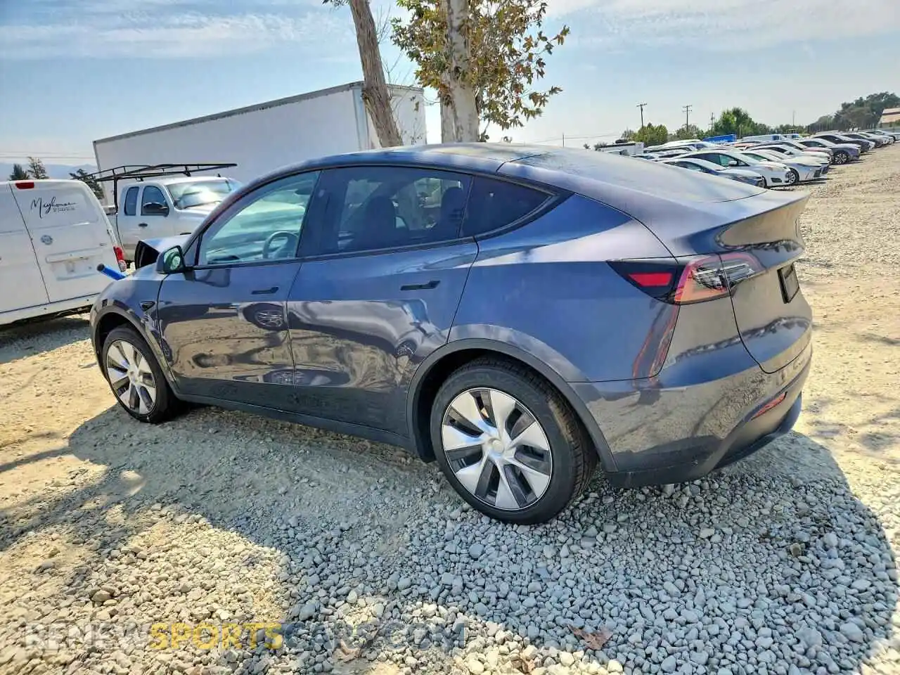 2 Фотография поврежденного автомобиля 7SAYGDED3PF942270 TESLA MODEL Y 2023