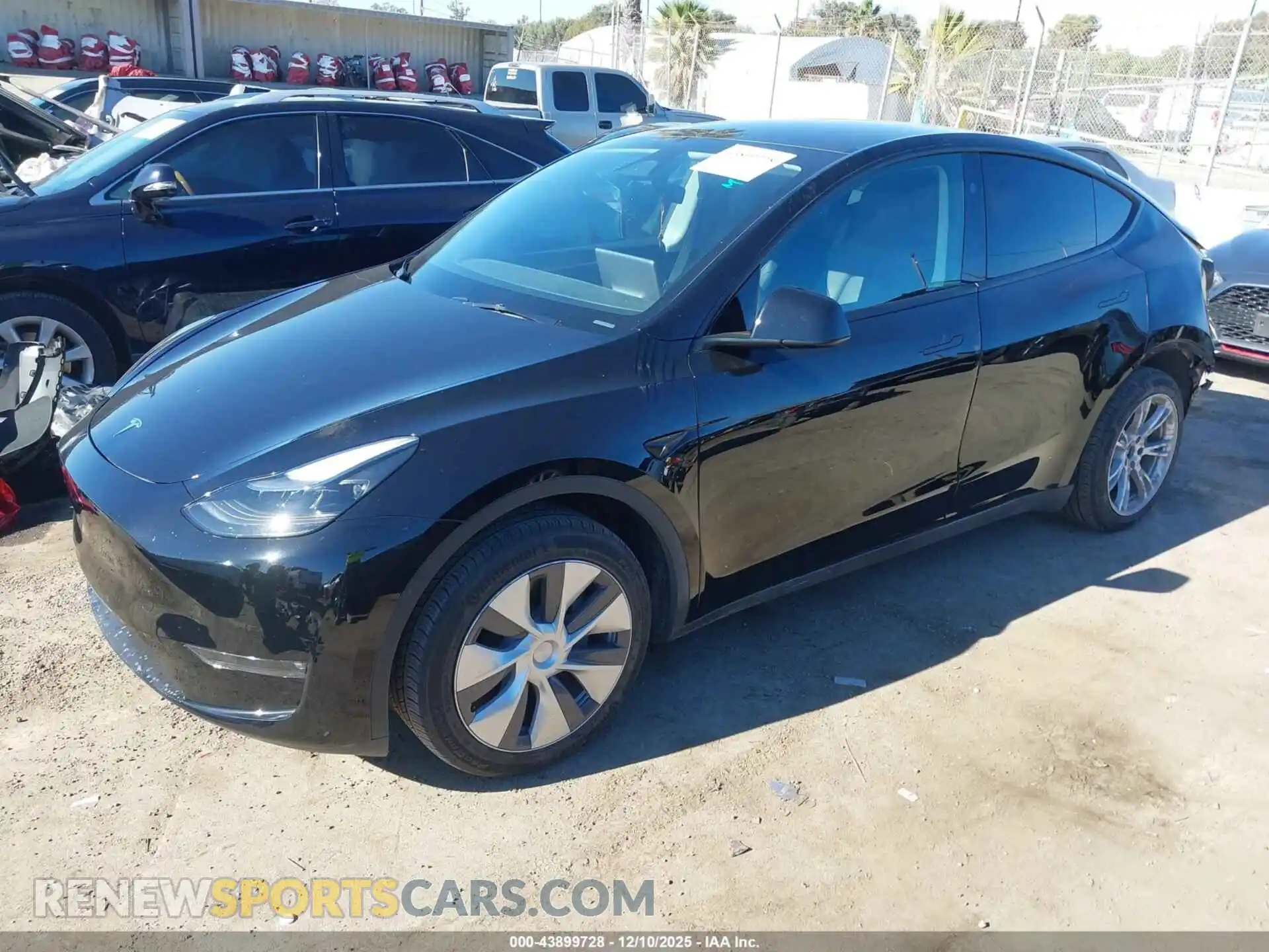 2 Photograph of a damaged car 7SAYGDED3PF948392 TESLA MODEL Y 2023