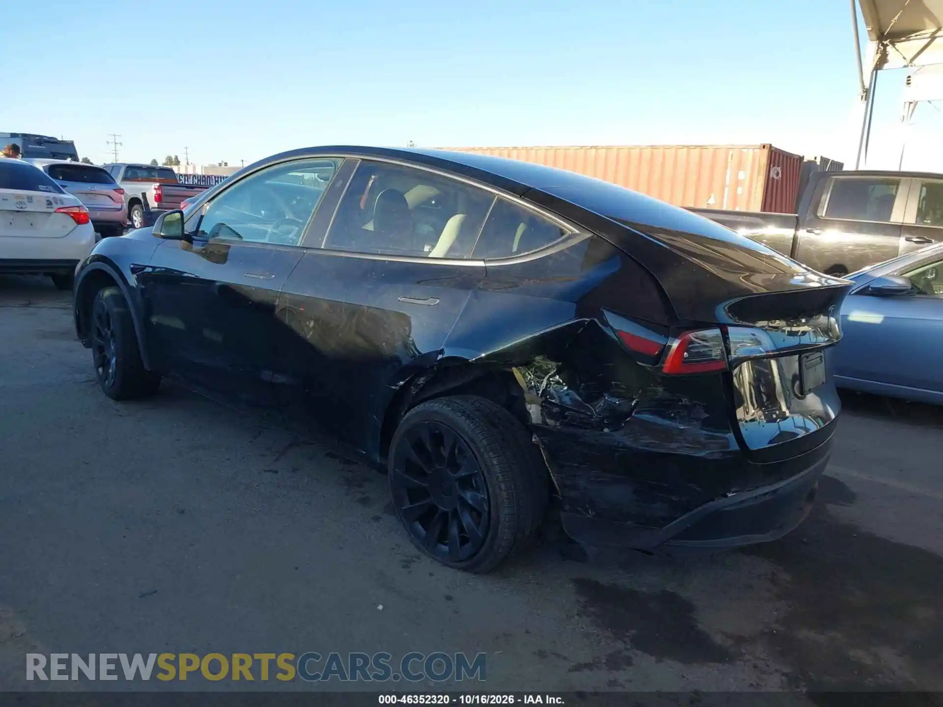 3 Фотография поврежденного автомобиля 7SAYGDED3PF961742 TESLA MODEL Y 2023