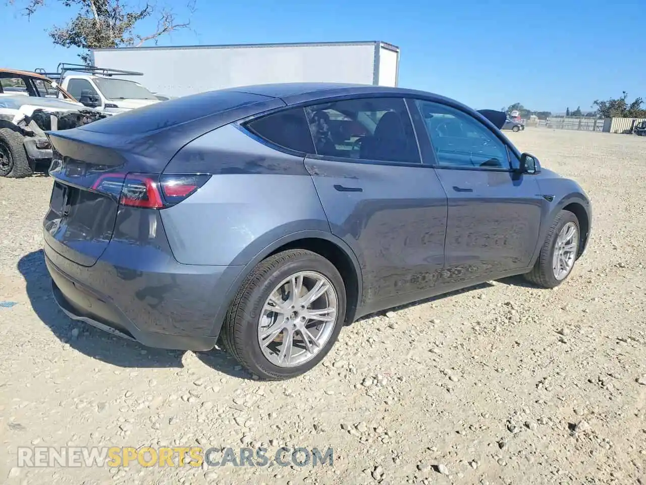 3 Photograph of a damaged car 7SAYGDED3PF976581 TESLA MODEL Y 2023