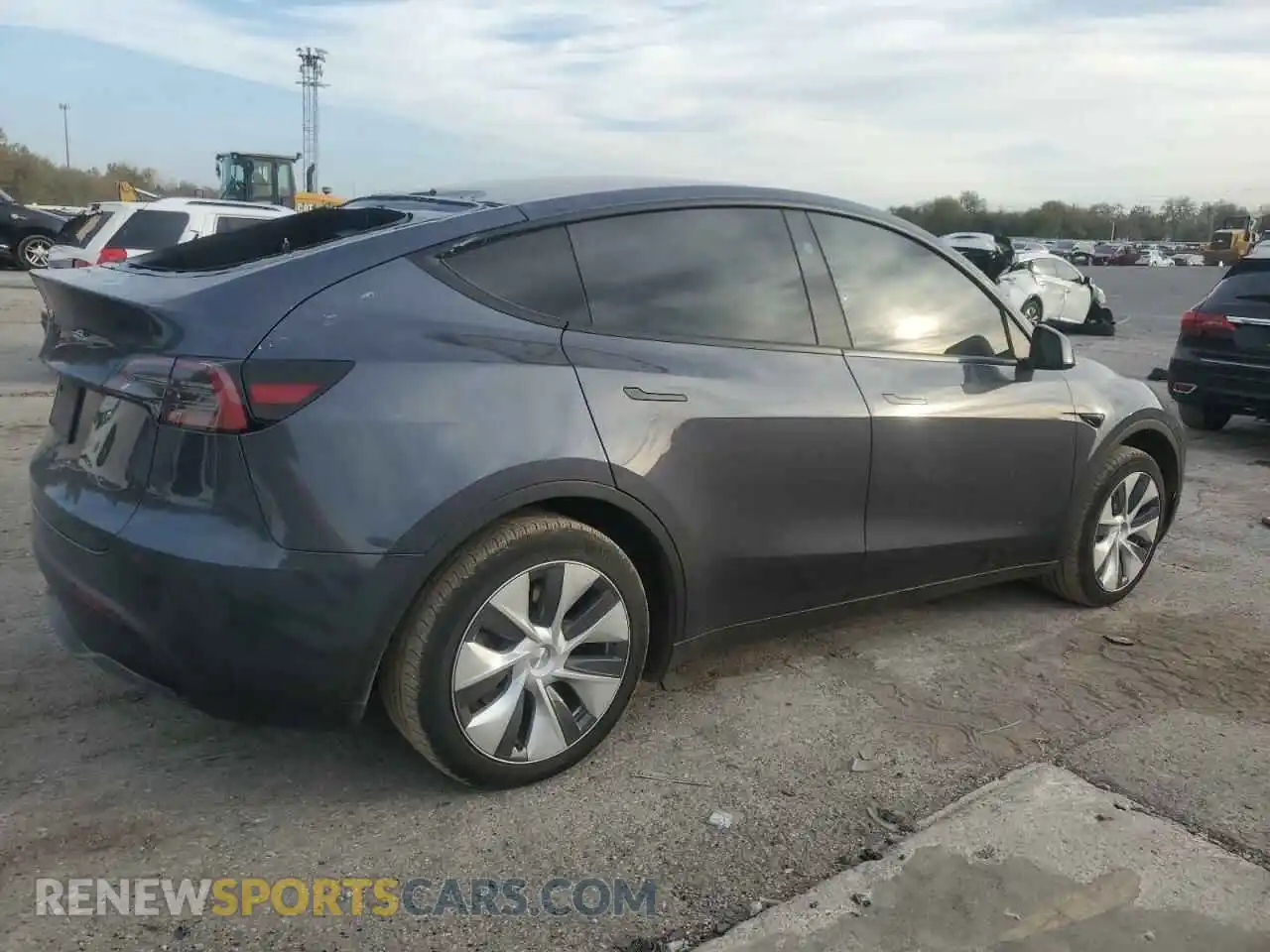 3 Photograph of a damaged car 7SAYGDED4PF960650 TESLA MODEL Y 2023