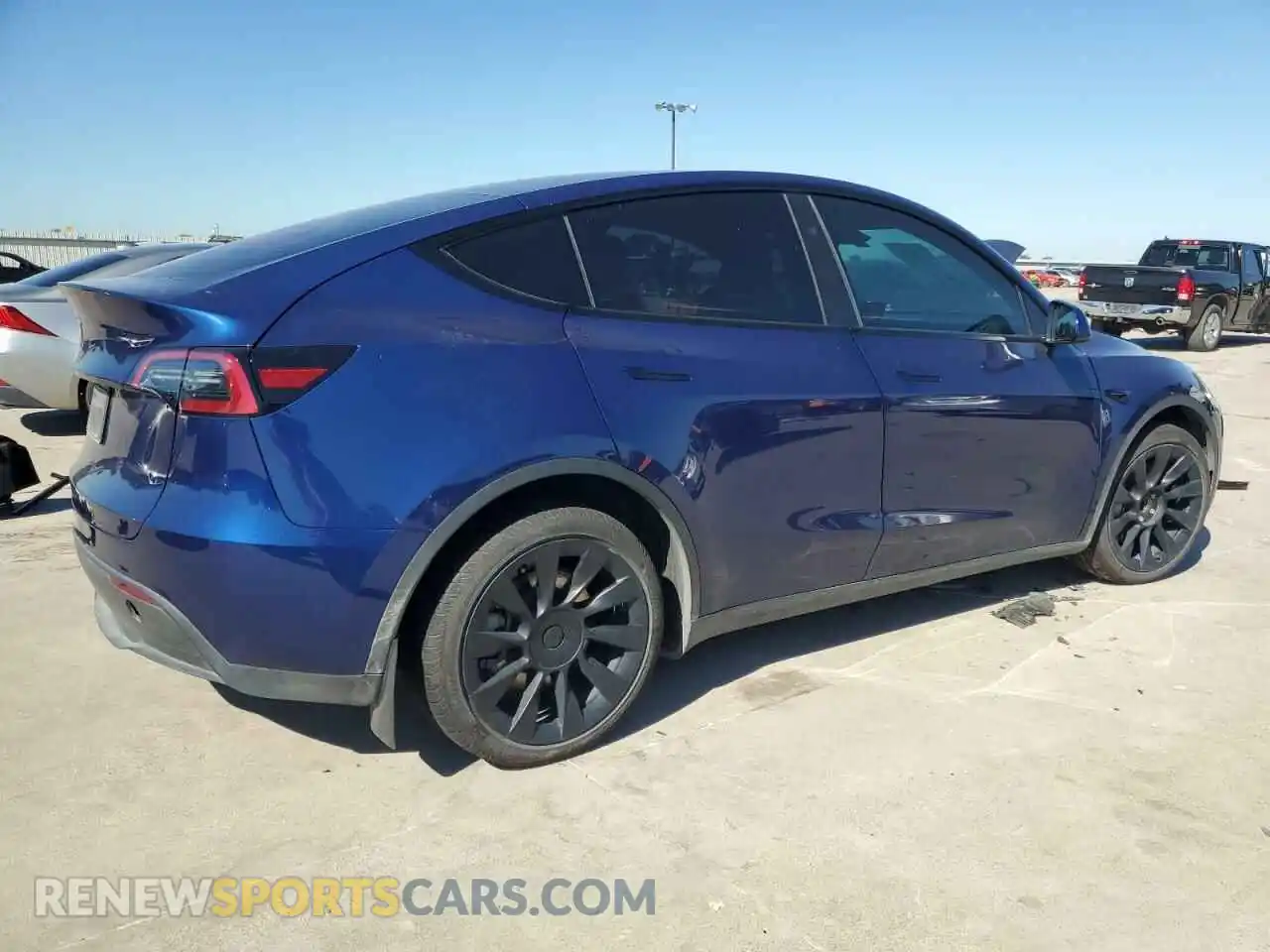 3 Photograph of a damaged car 7SAYGDED4PF962933 TESLA MODEL Y 2023