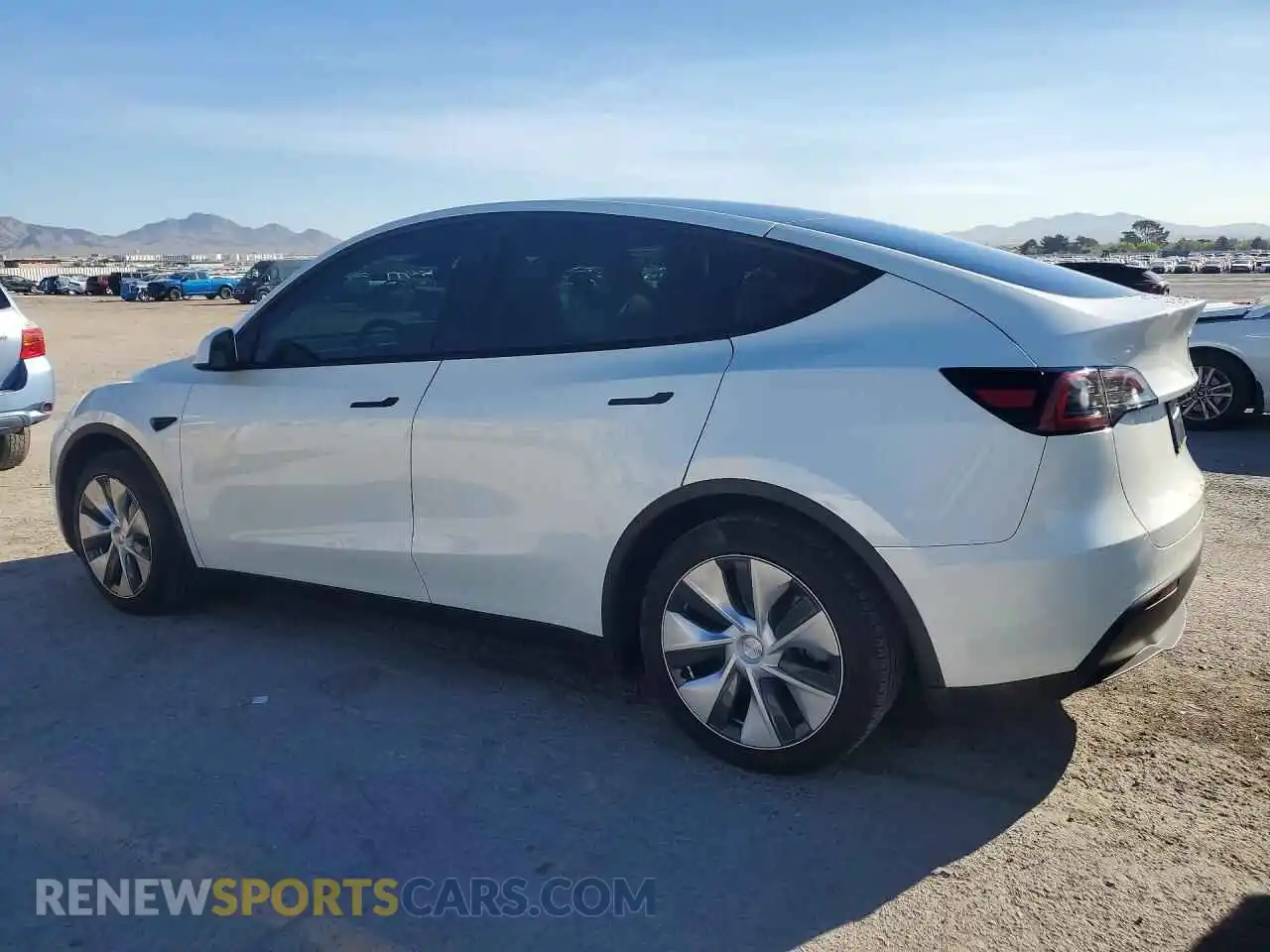 2 Фотография поврежденного автомобиля 7SAYGDED4PF966304 TESLA MODEL Y 2023