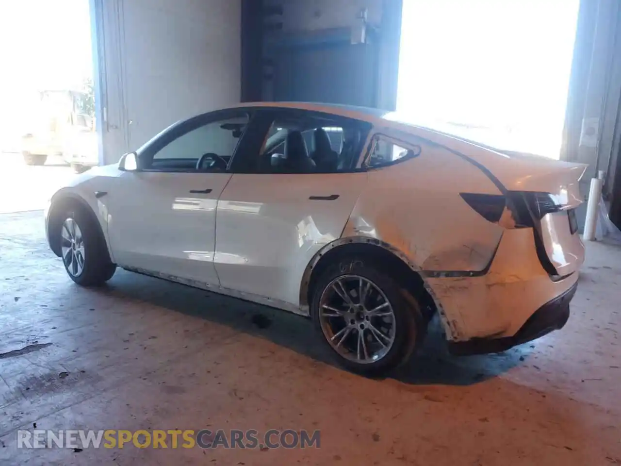 2 Photograph of a damaged car 7SAYGDED6PF941095 TESLA MODEL Y 2023