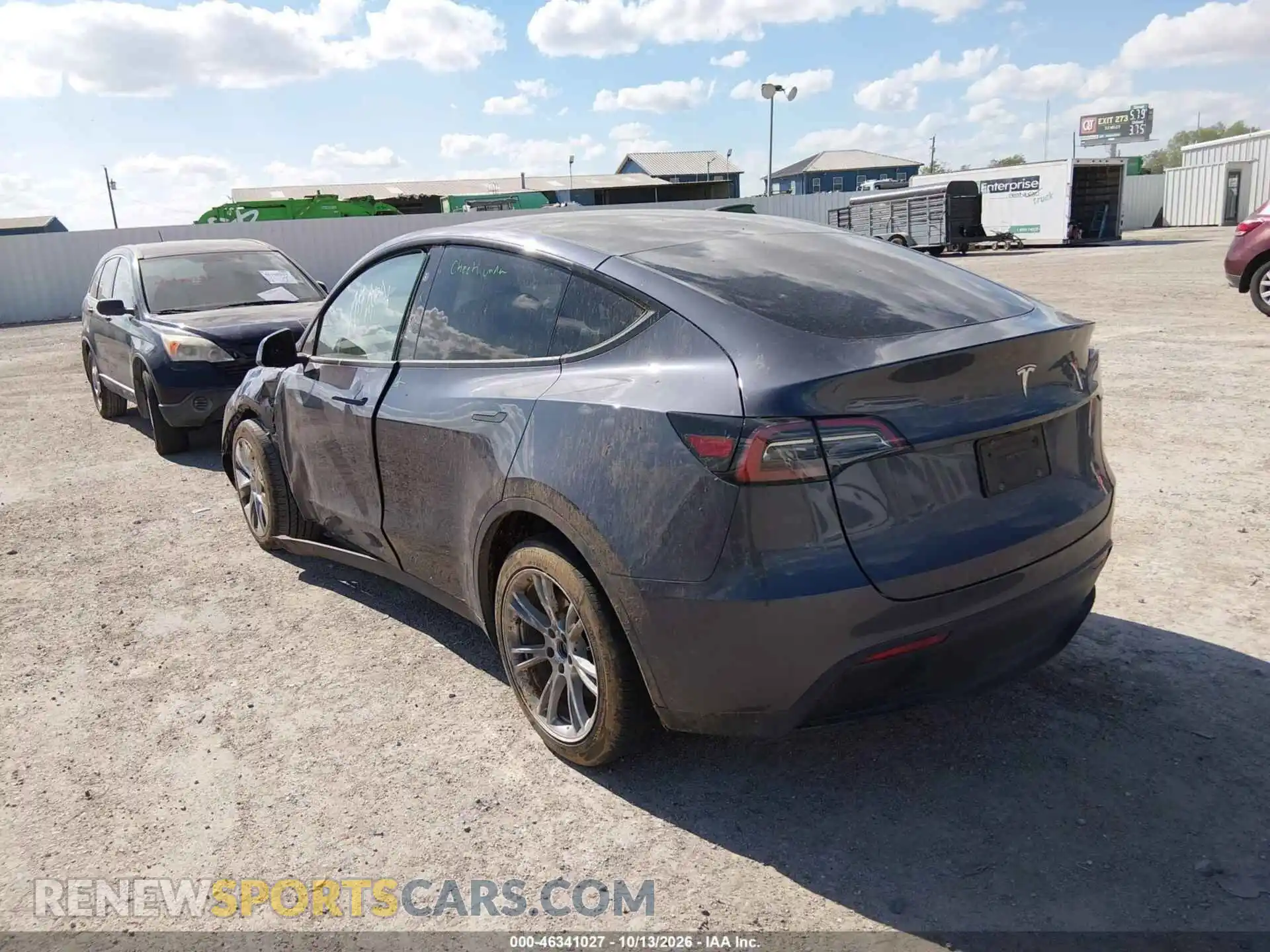 3 Фотография поврежденного автомобиля 7SAYGDED6PF949004 TESLA MODEL Y 2023