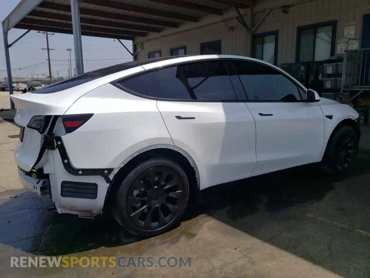 3 Photograph of a damaged car 7SAYGDED7PF964756 TESLA MODEL Y 2023