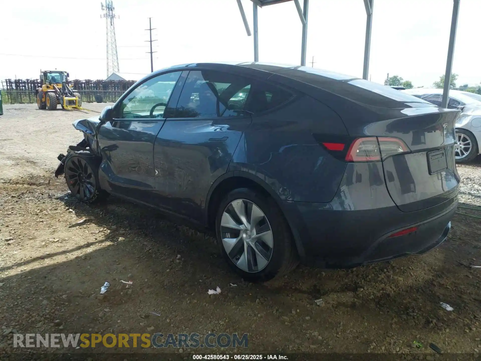 3 Photograph of a damaged car 7SAYGDED8PF923374 TESLA MODEL Y 2023