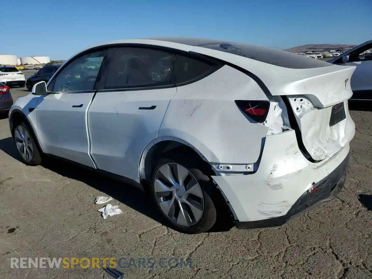 2 Photograph of a damaged car 7SAYGDED8PF959565 TESLA MODEL Y 2023