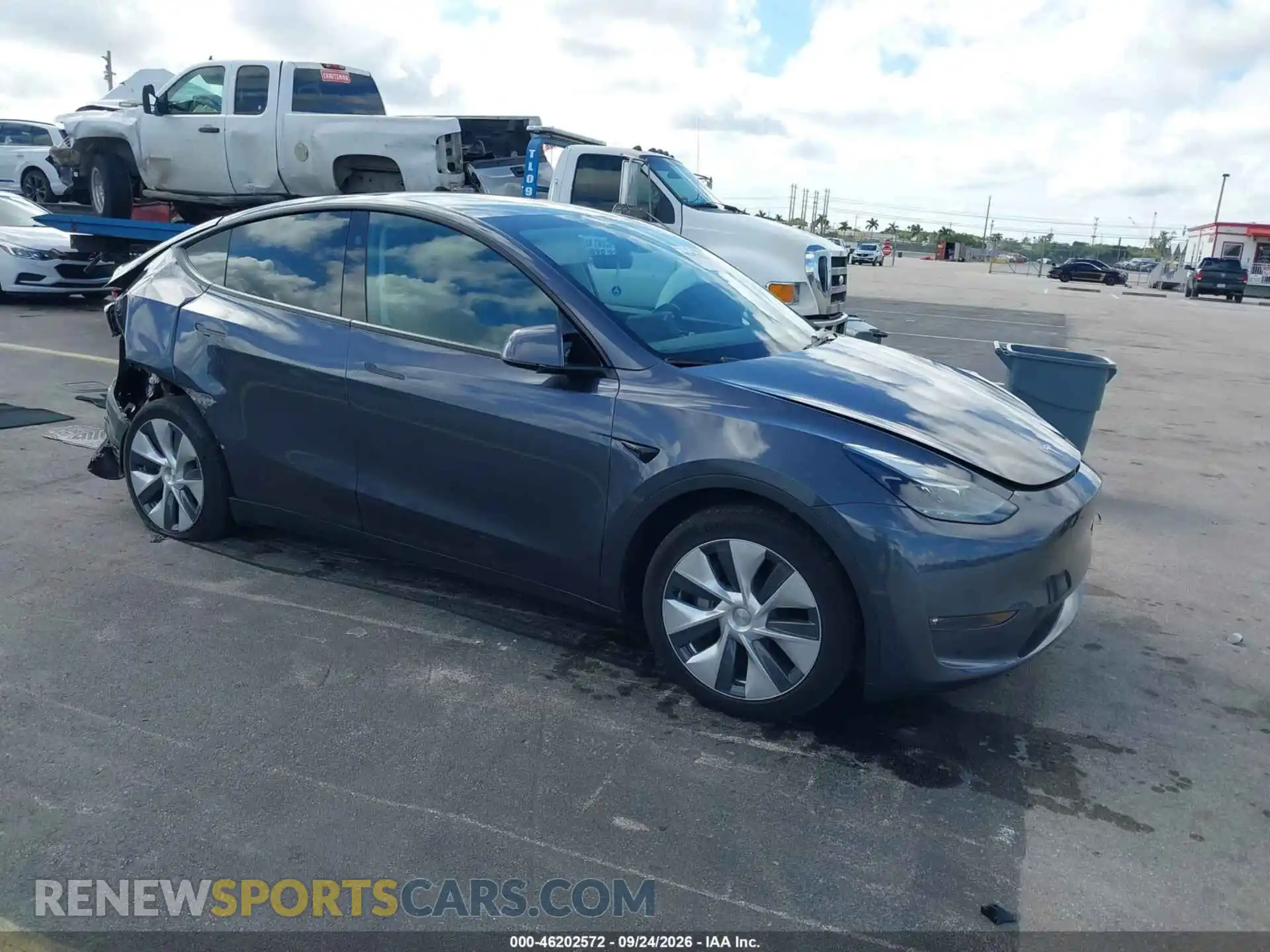 1 Фотография поврежденного автомобиля 7SAYGDED9PF946744 TESLA MODEL Y 2023