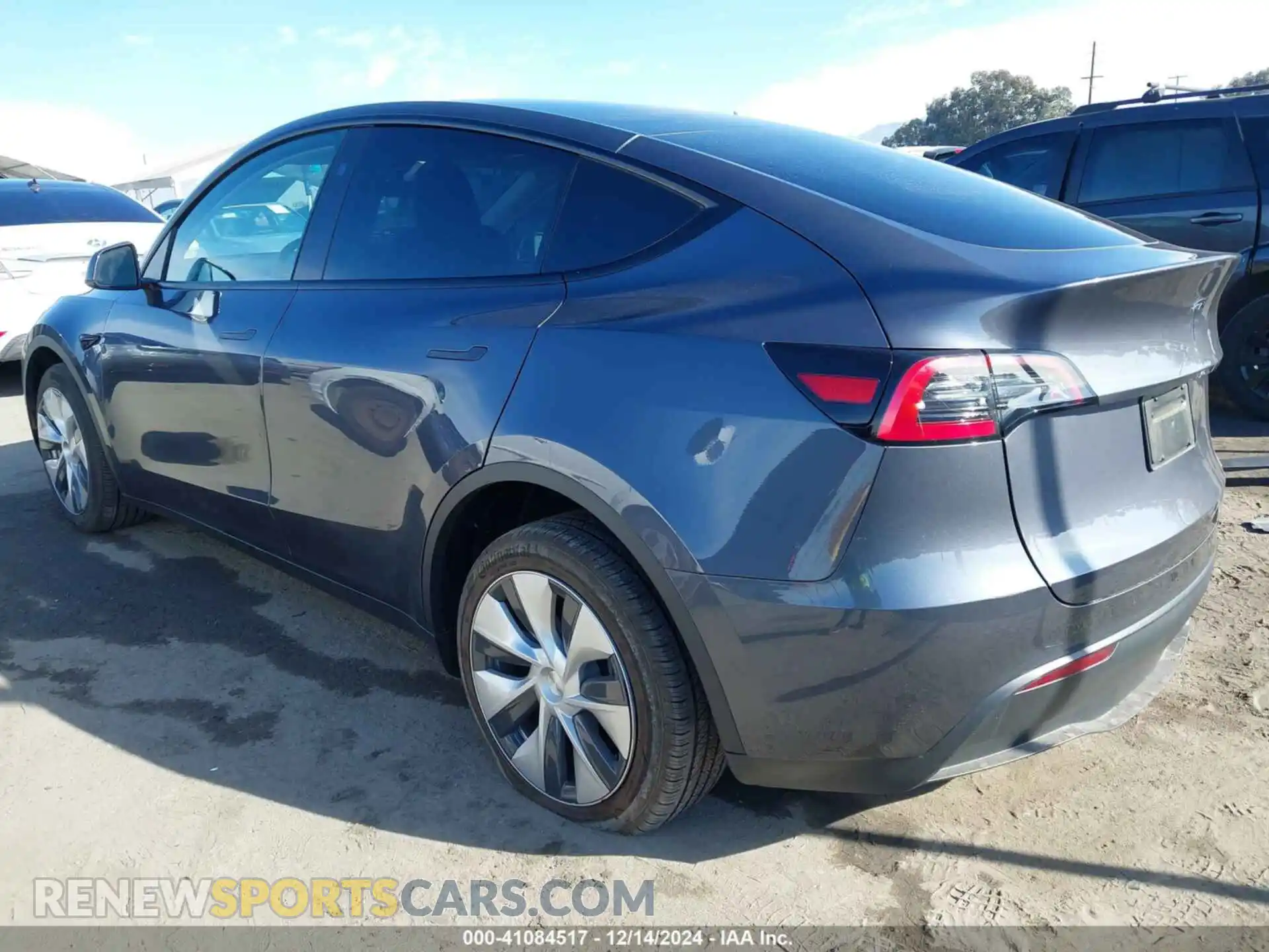 3 fotografías del automóvil dañado 7SAYGDEDXPF968820 TESLA MODEL Y 2023