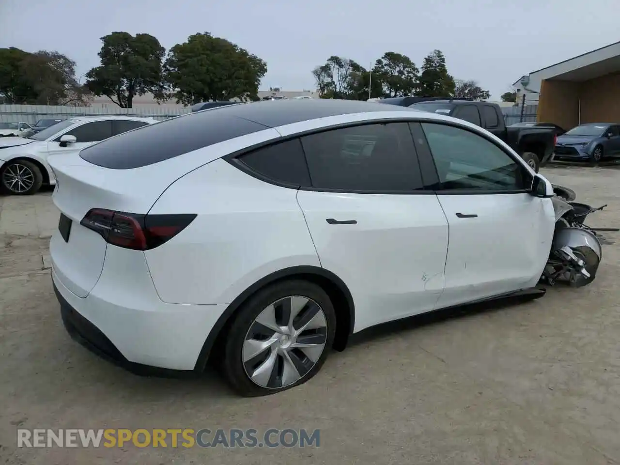 3 fotografías del automóvil dañado 7SAYGDEDXPF972298 TESLA MODEL Y 2023