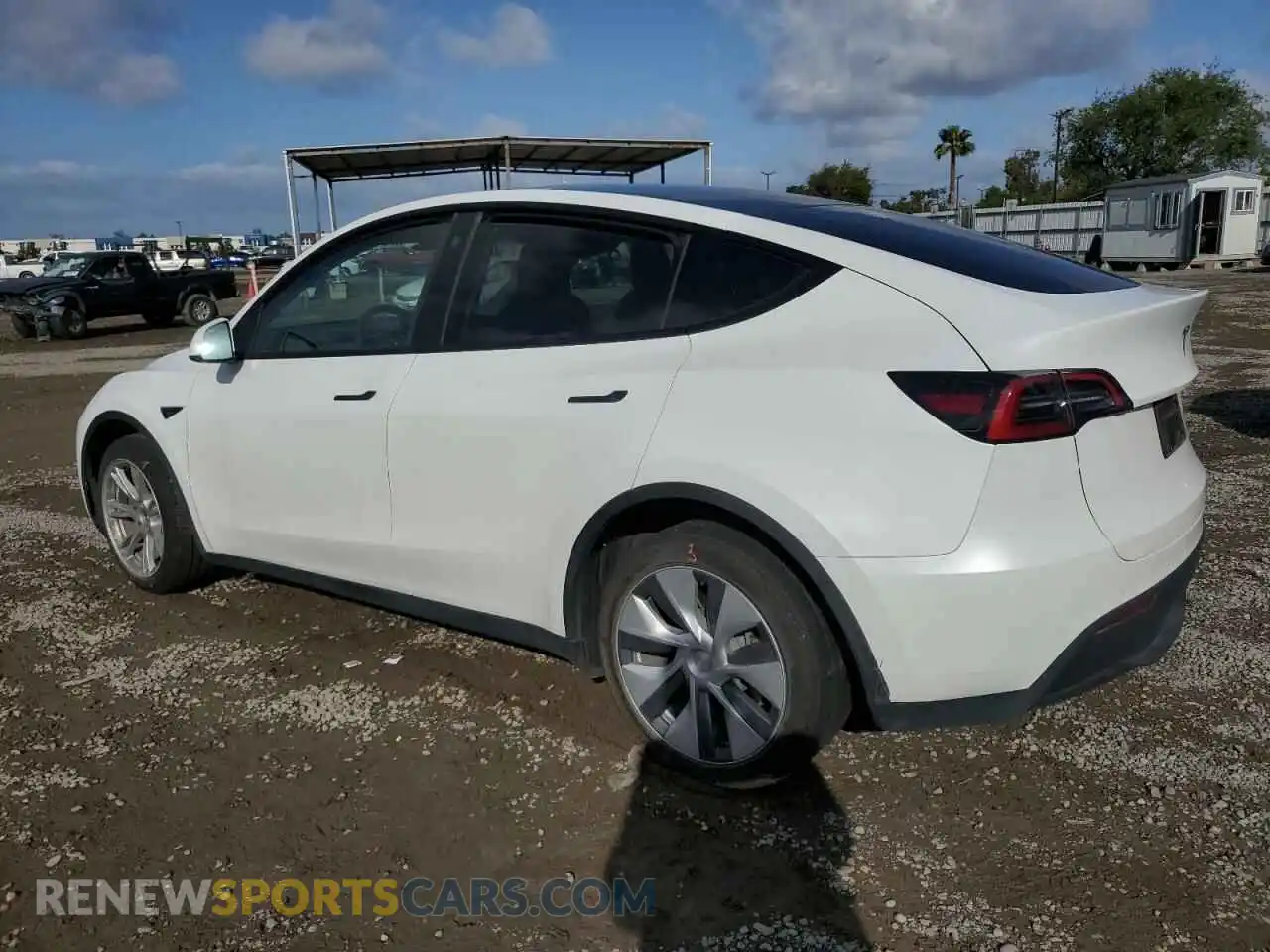 2 Photograph of a damaged car 7SAYGDEE0PA037829 TESLA MODEL Y 2023