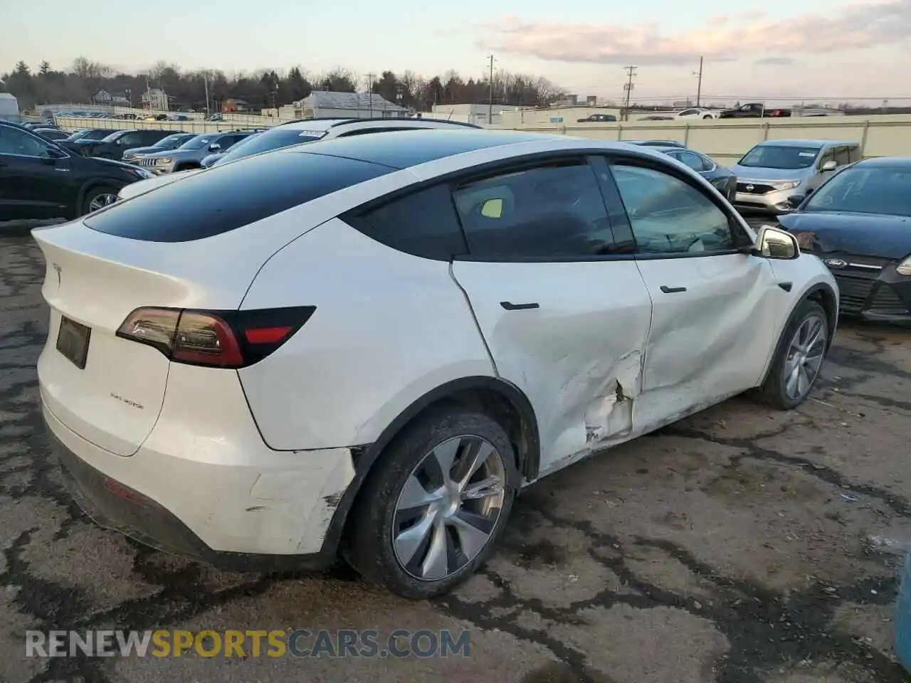 3 Photograph of a damaged car 7SAYGDEE0PA056087 TESLA MODEL Y 2023